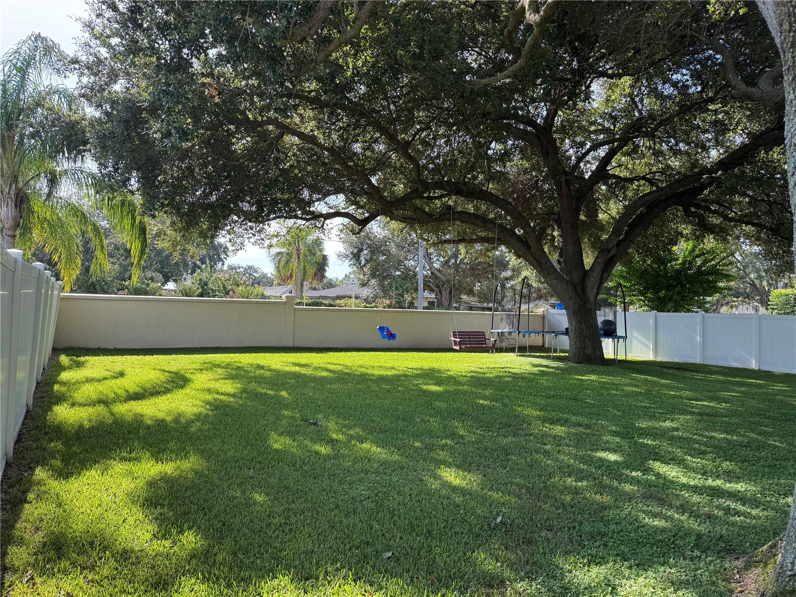 PLANTERS WALK - Residential