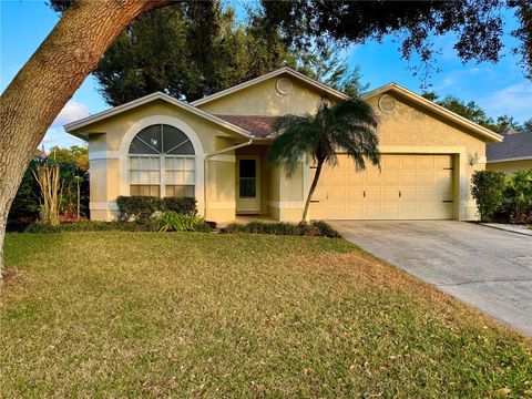Photo of 112 St. Kitts Circle, Winter Haven, FL 33884 (MLS # C7518167)