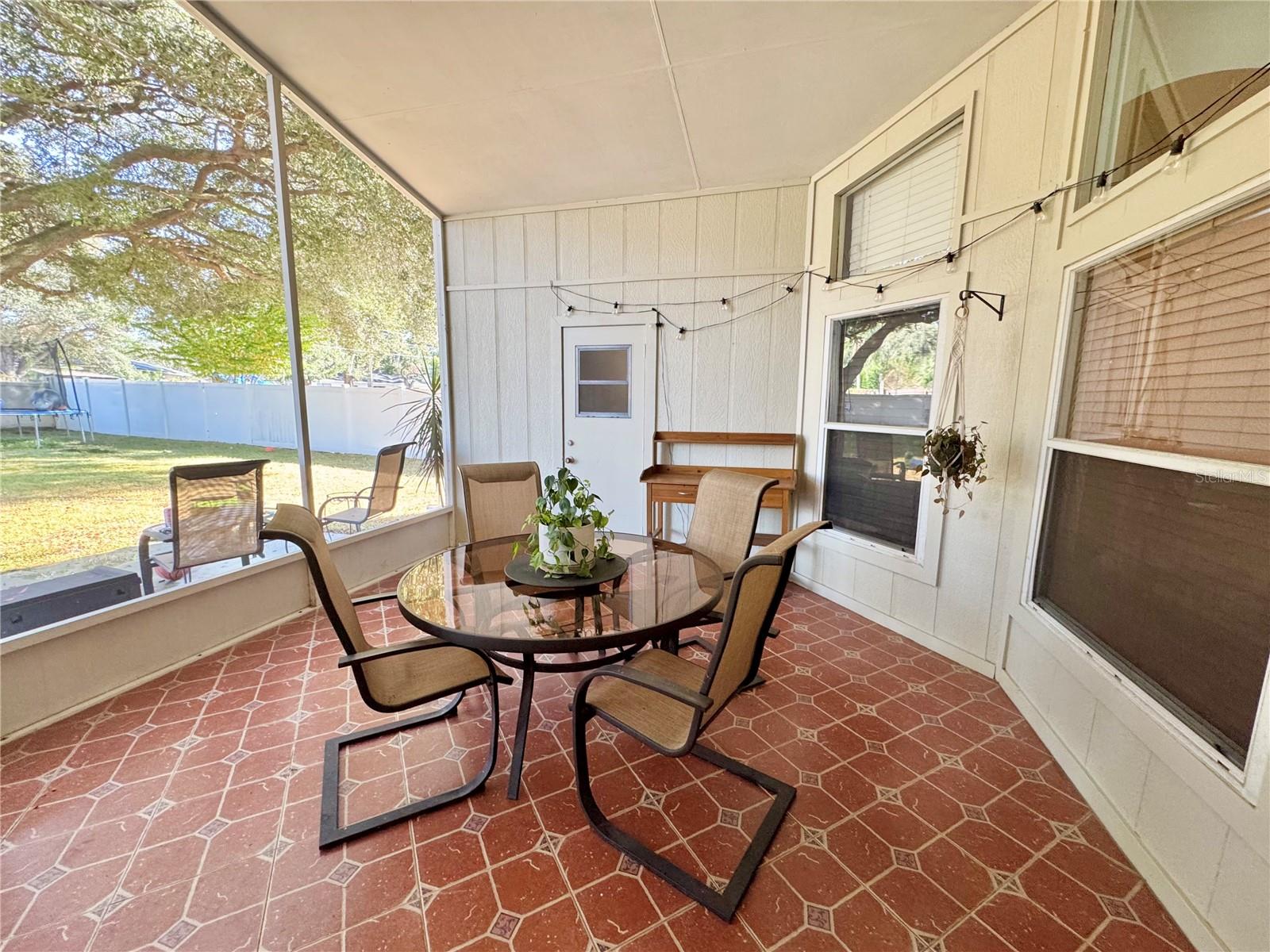 PLANTERS WALK - Residential