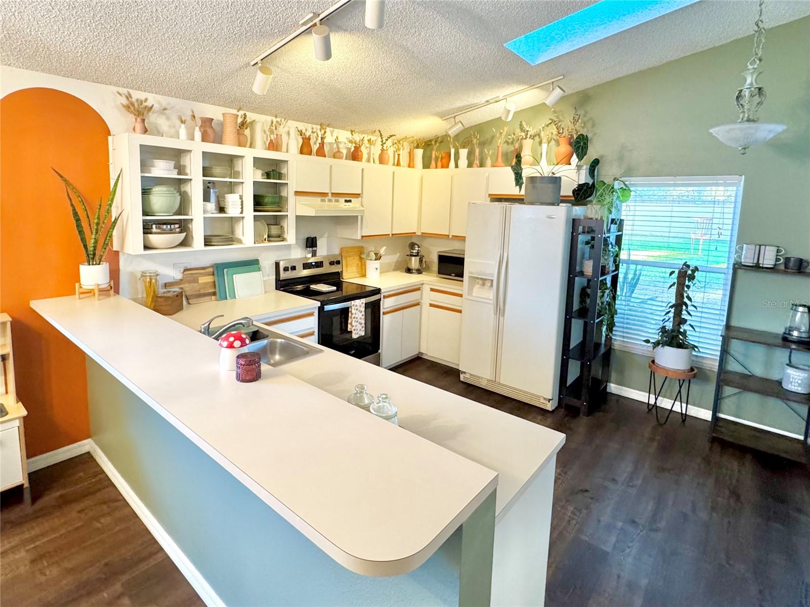 PLANTERS WALK - Residential