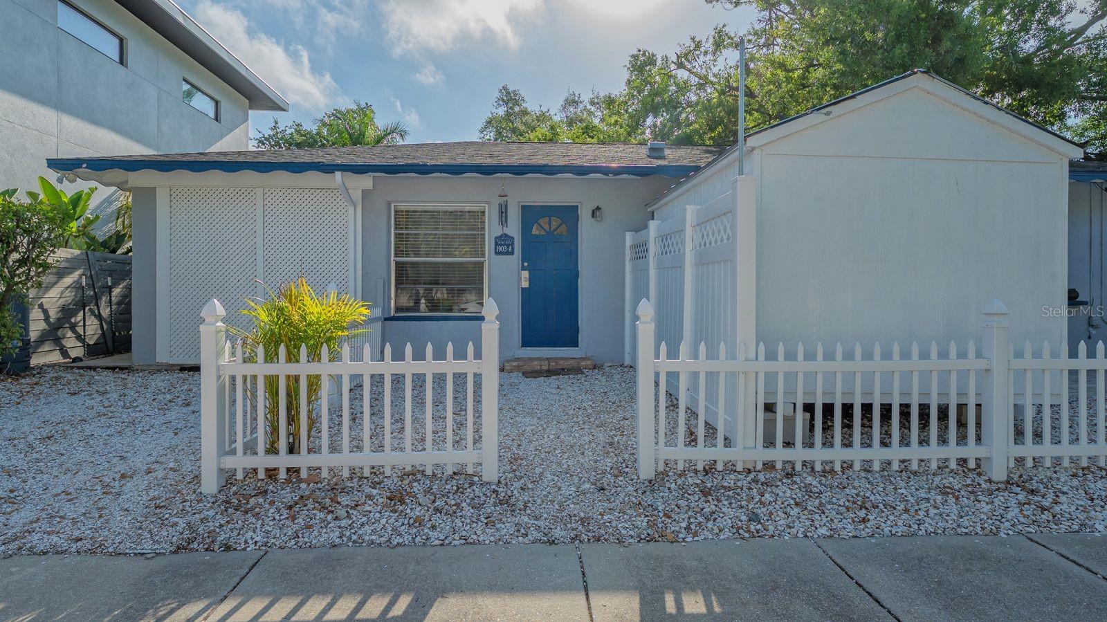 LAUREL PARK - Residential