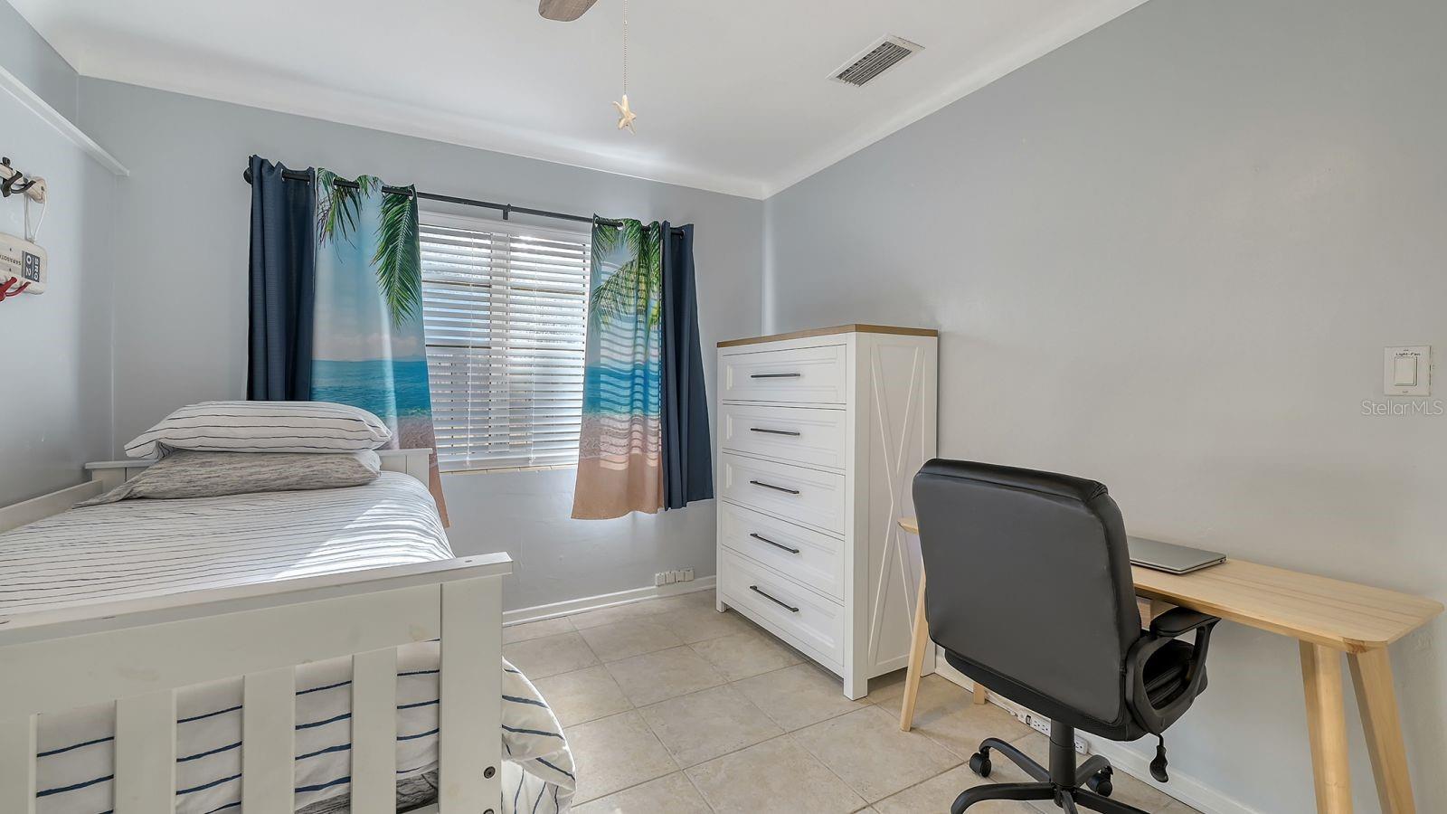 LAUREL PARK - Residential