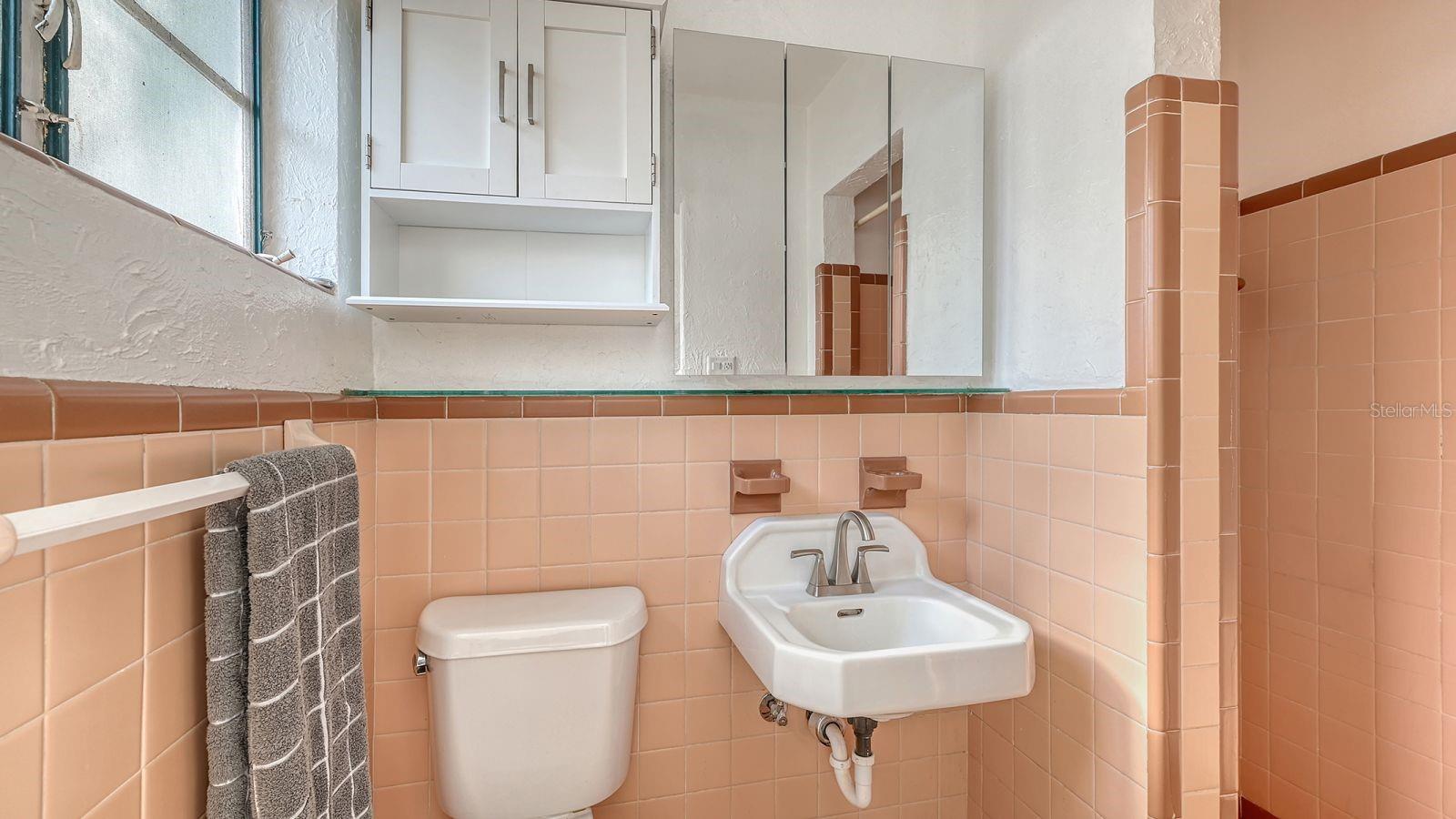LAUREL PARK - Residential