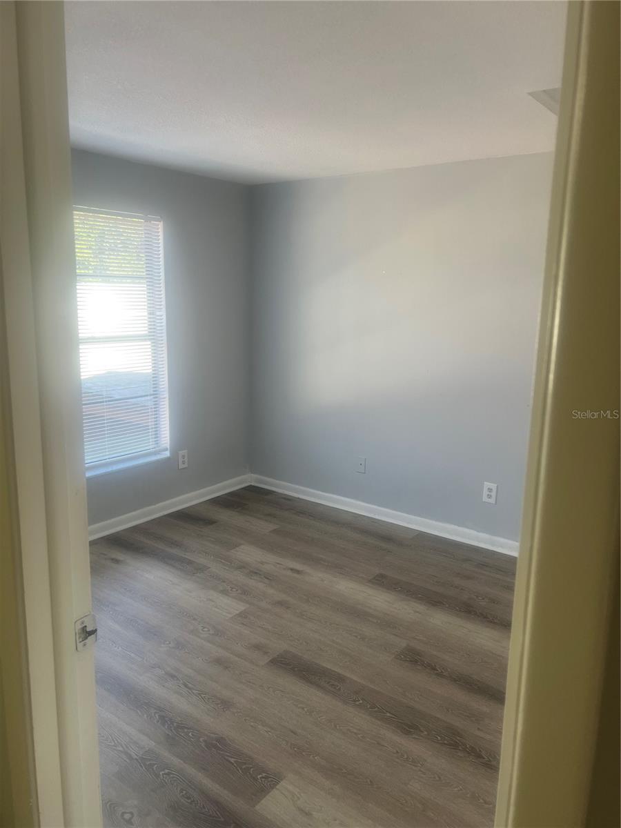 ROSEMOUNT VILLAGE UNIT III - Residential Lease