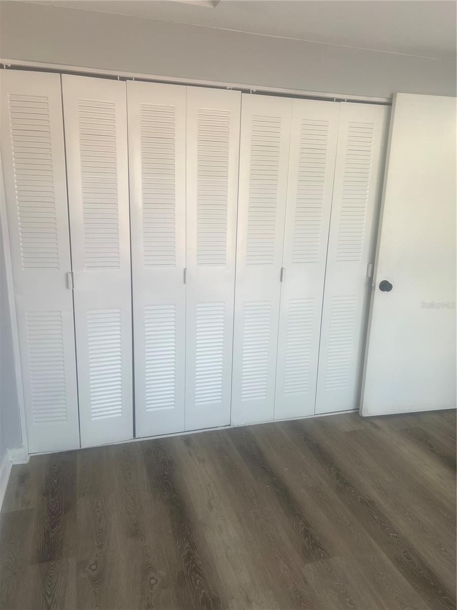 ROSEMOUNT VILLAGE UNIT III - Residential Lease