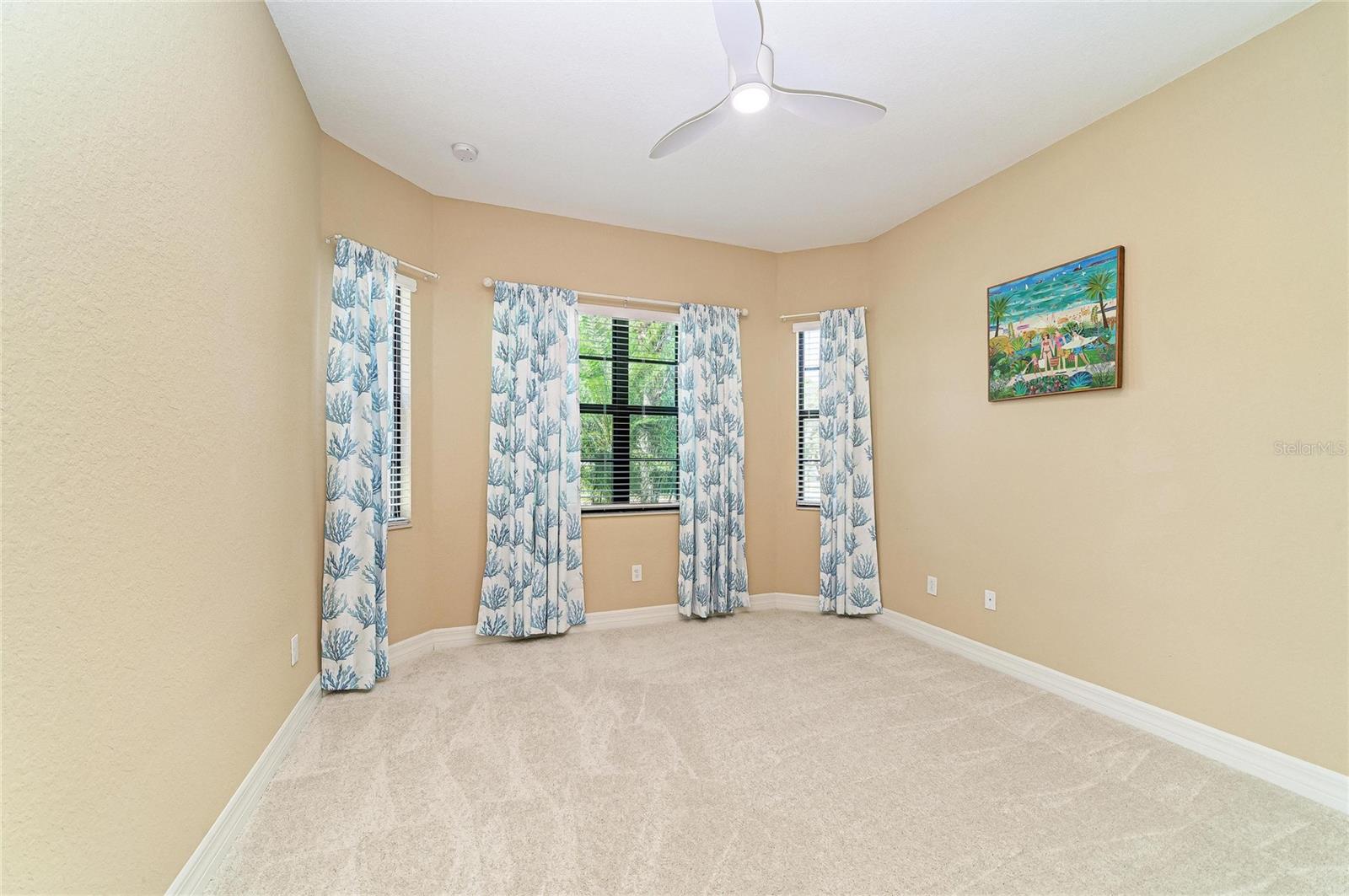 LAKEWOOD NATIONAL - Residential