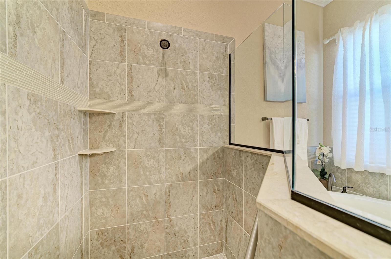 LAKEWOOD NATIONAL - Residential