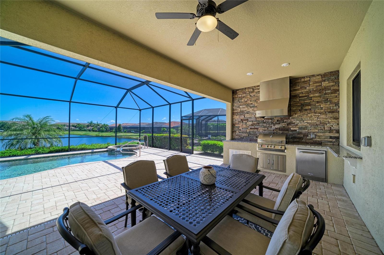 LAKEWOOD NATIONAL - Residential