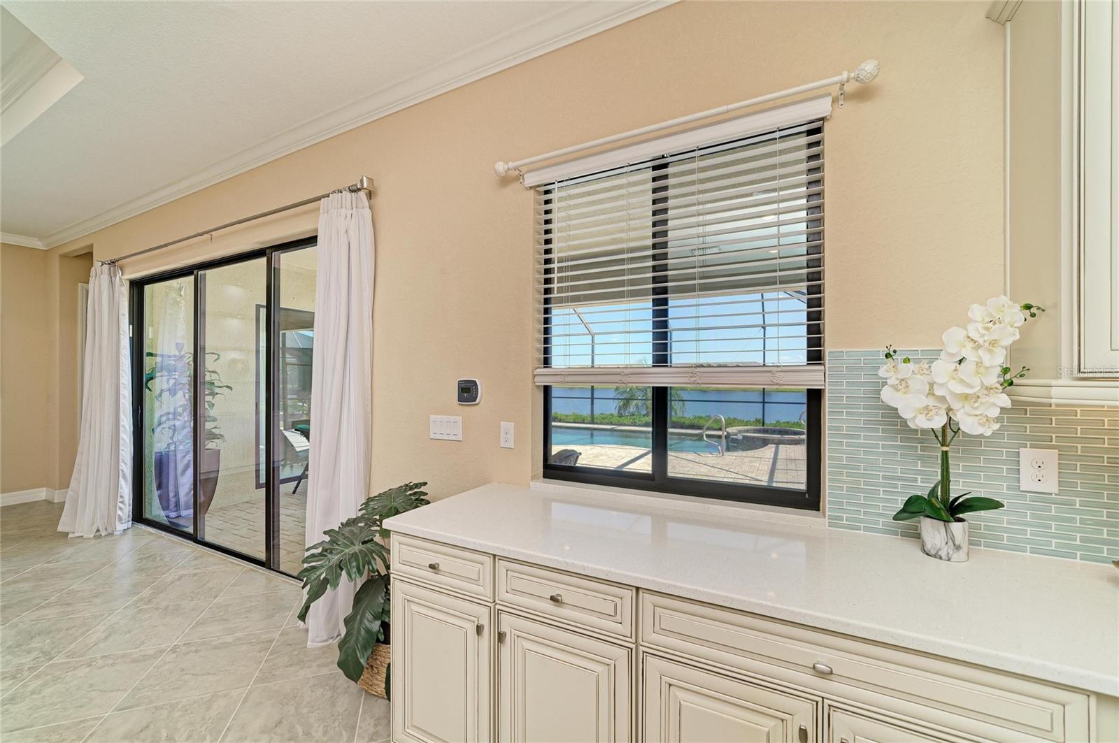LAKEWOOD NATIONAL - Residential