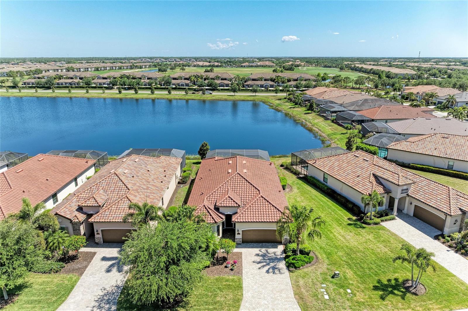 LAKEWOOD NATIONAL - Residential