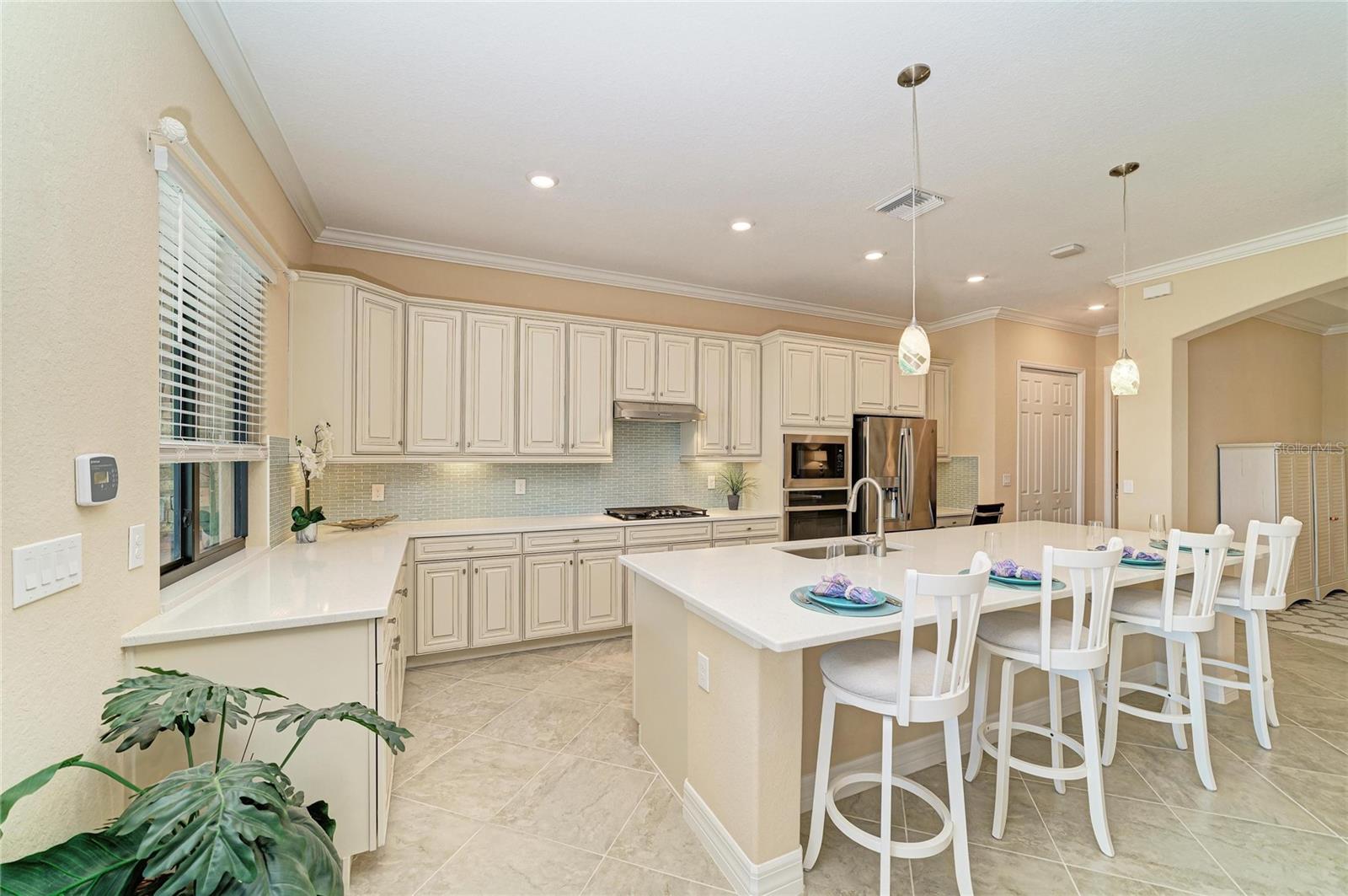 LAKEWOOD NATIONAL - Residential