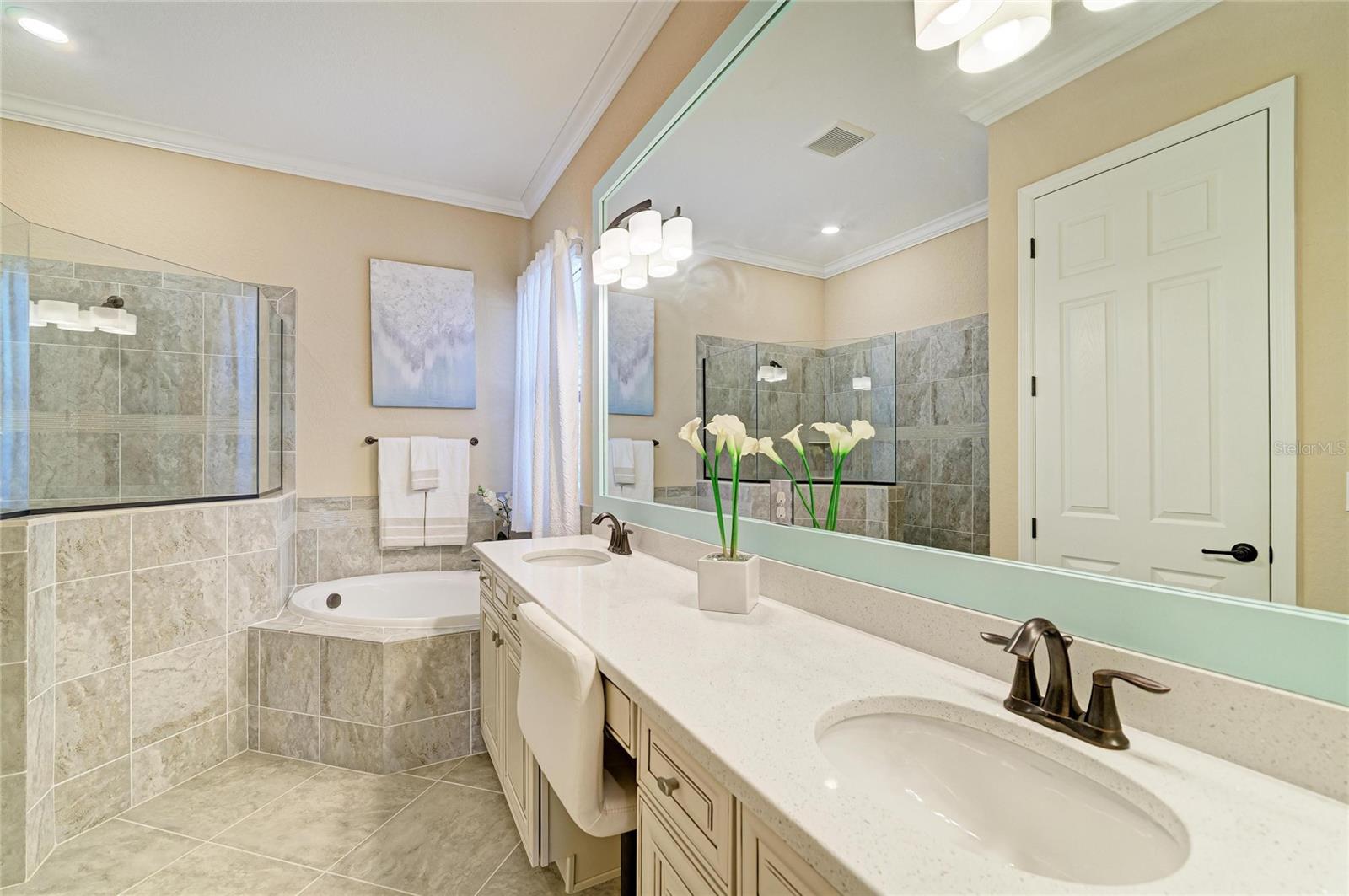 LAKEWOOD NATIONAL - Residential