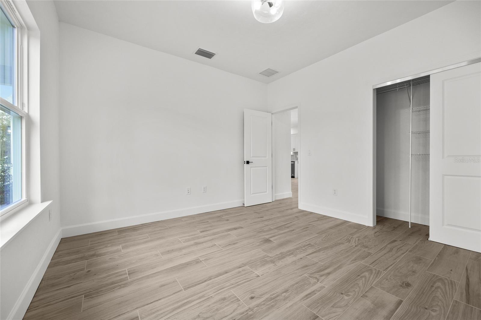 ALOMA ESTATES - Residential