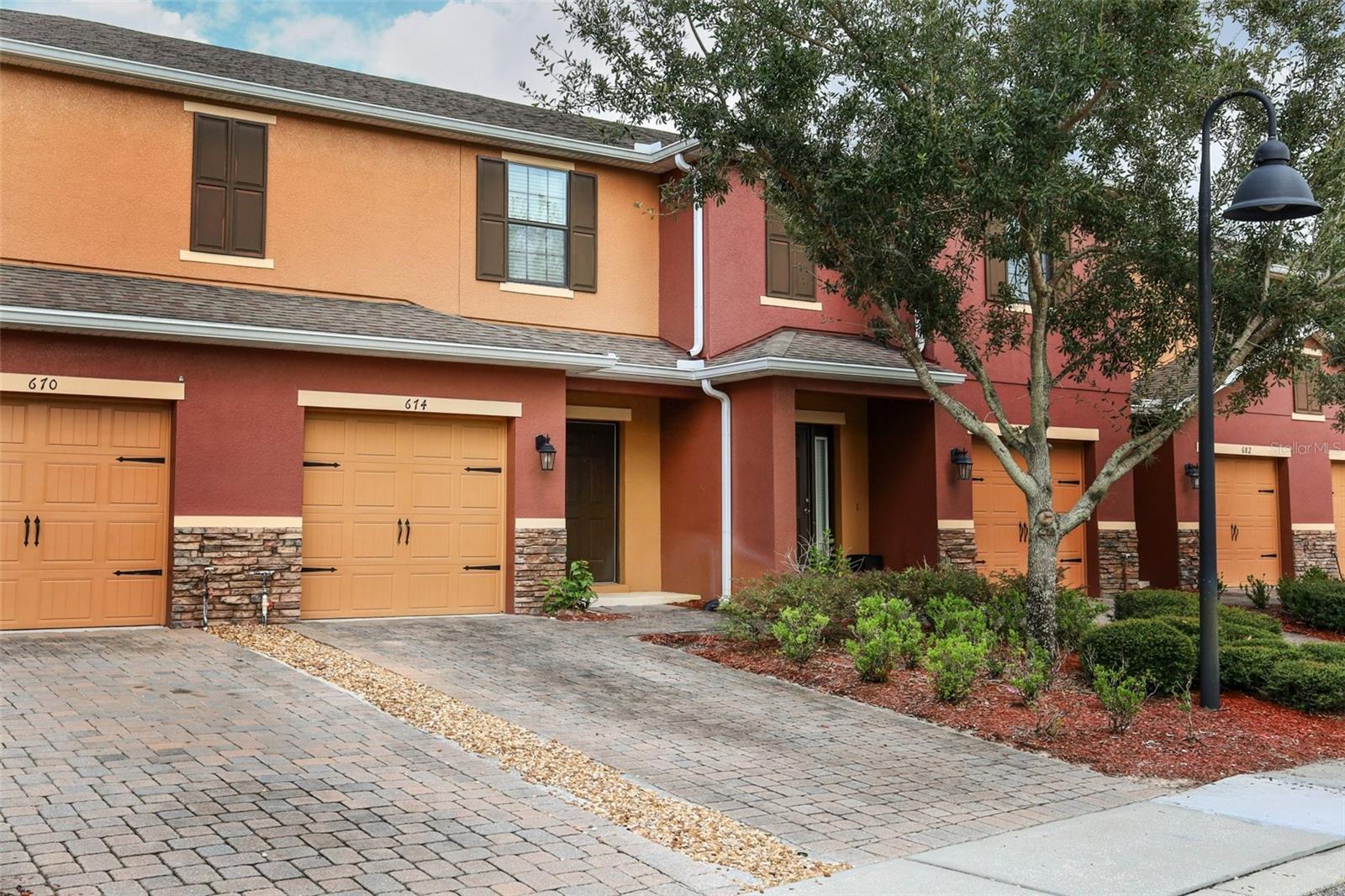 674 JOYFUL BLOSSOM PLACE 674