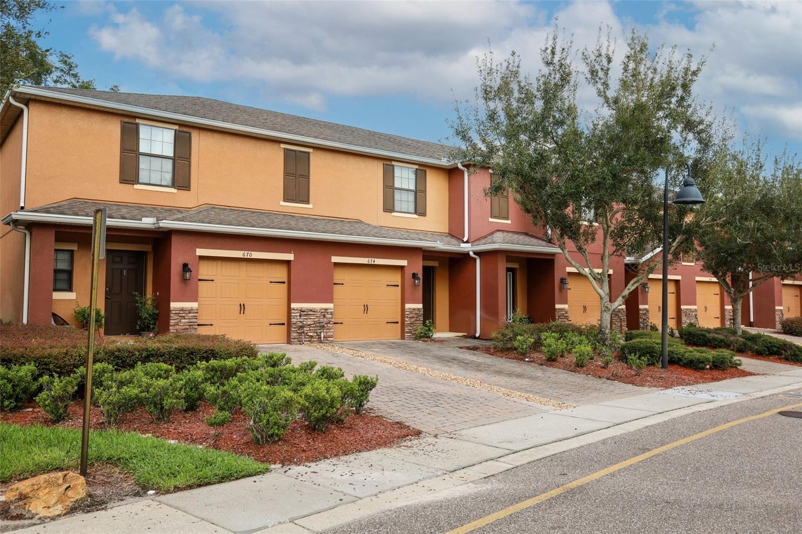 674 JOYFUL BLOSSOM PLACE 674