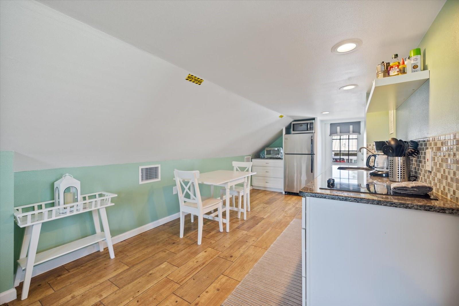 HOMECROFT - Residential Income