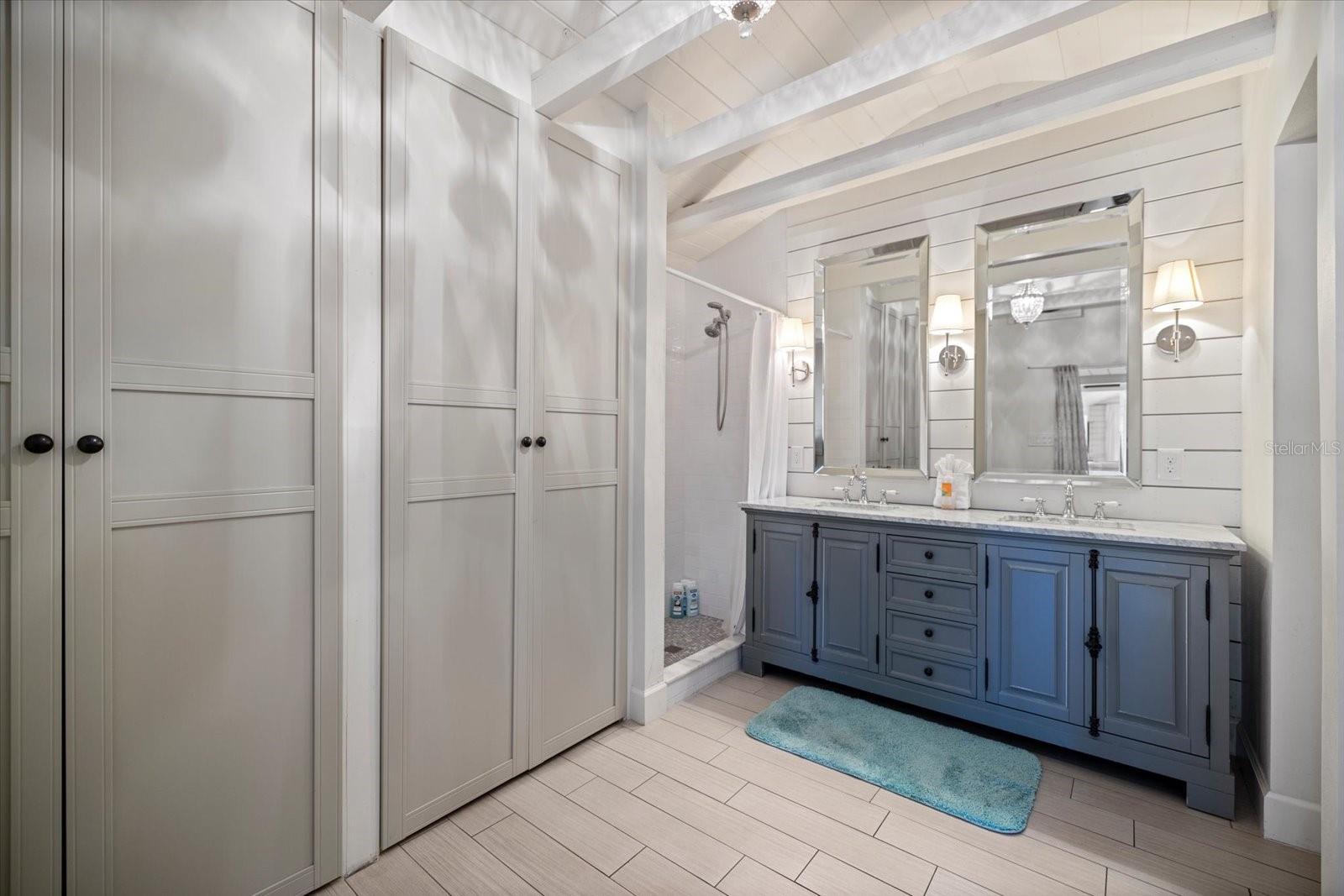 HOMECROFT - Residential Income