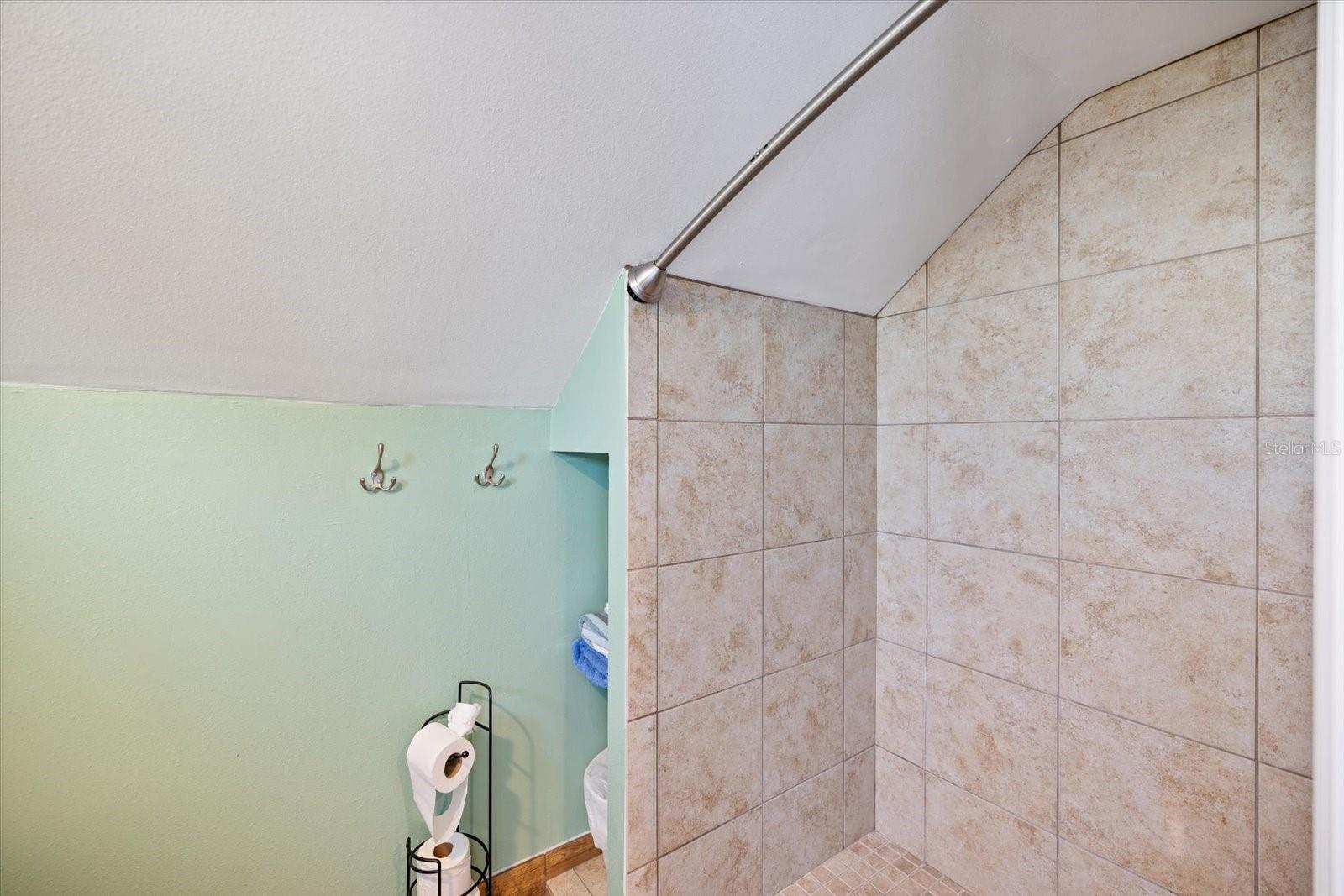 HOMECROFT - Residential Income