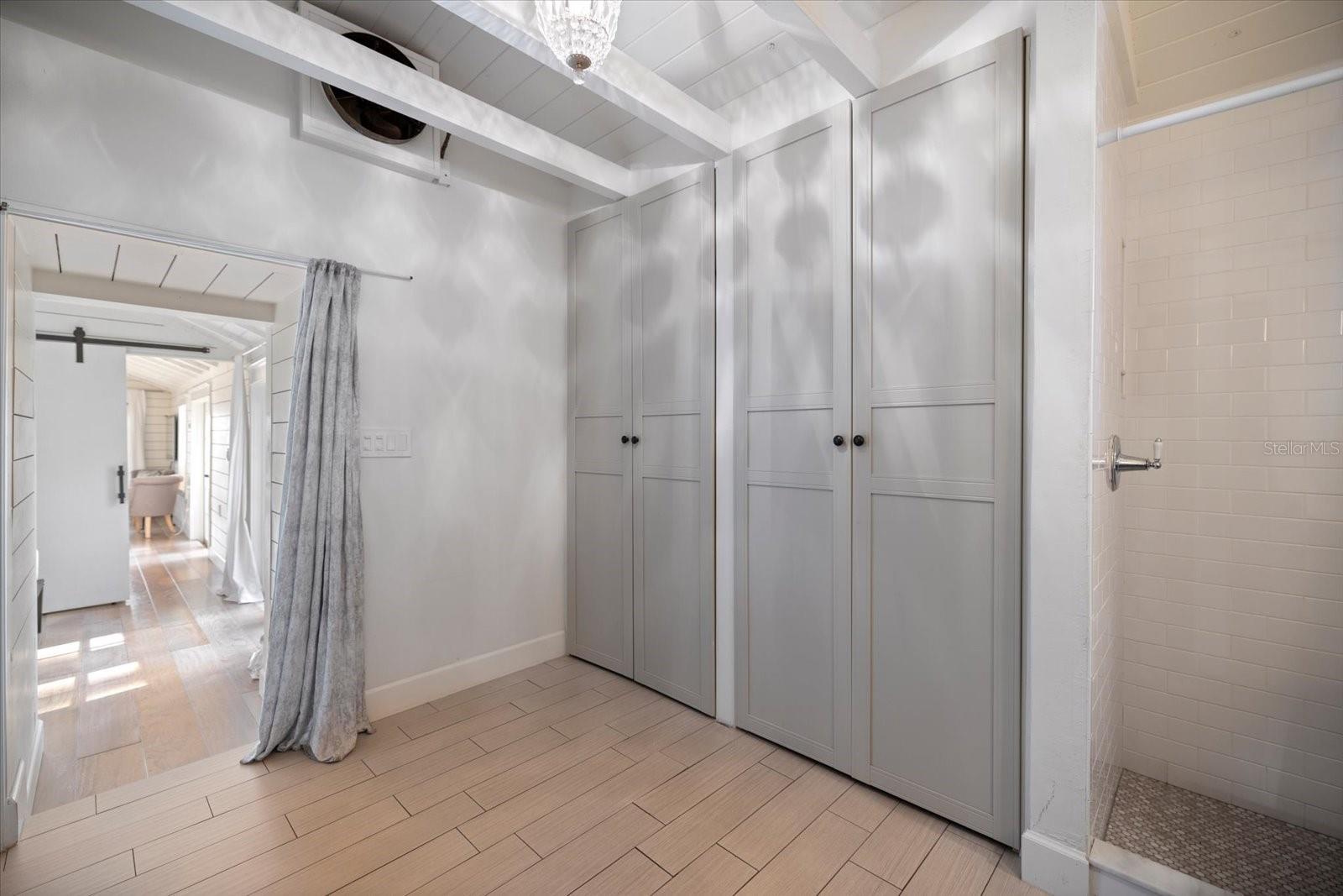 HOMECROFT - Residential Income