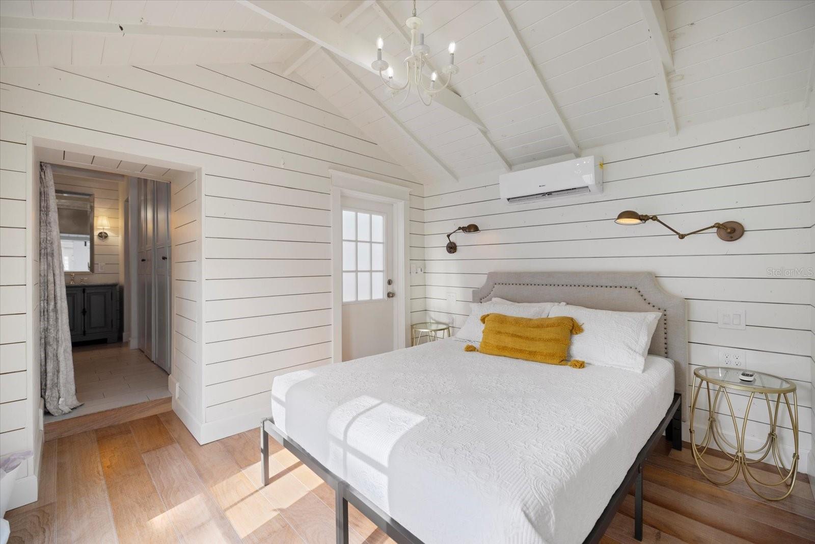 HOMECROFT - Residential Income