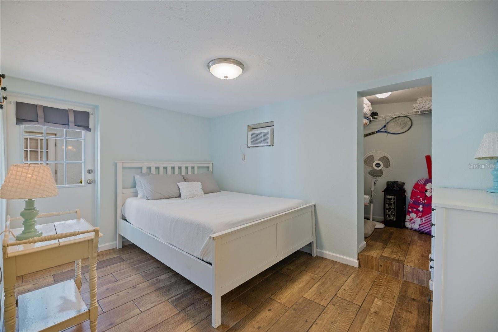 HOMECROFT - Residential Income