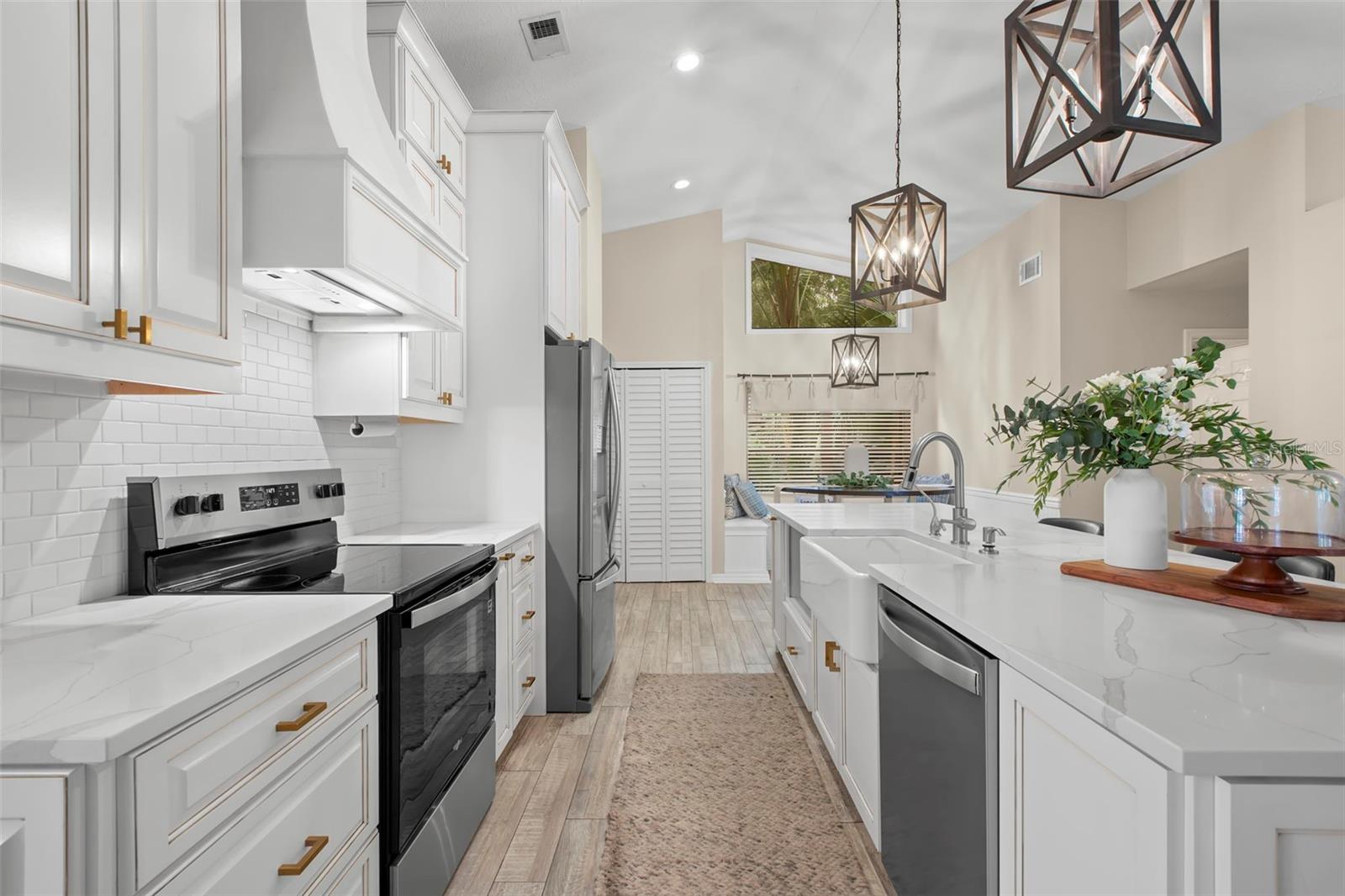 EAST LAKE ADD TO LAKE PADGETT - Residential