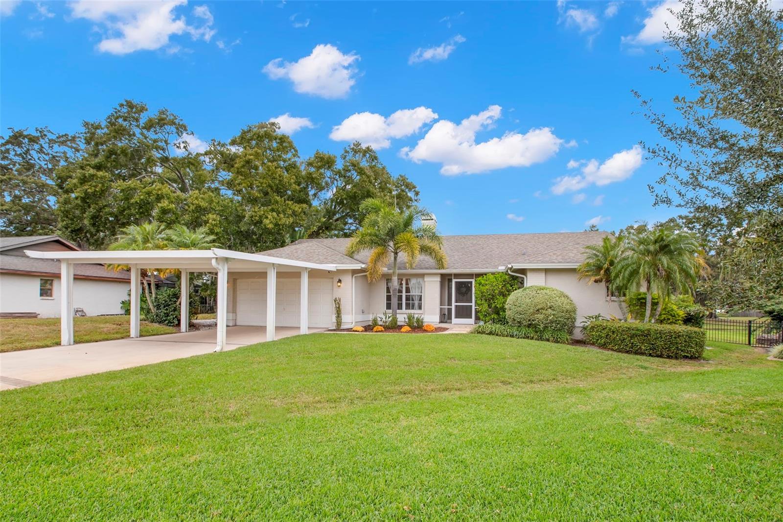 EAST LAKE ADD TO LAKE PADGETT - Residential