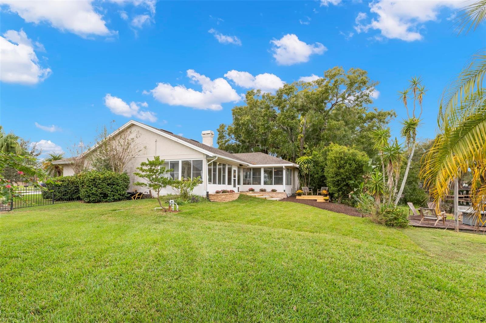 EAST LAKE ADD TO LAKE PADGETT - Residential