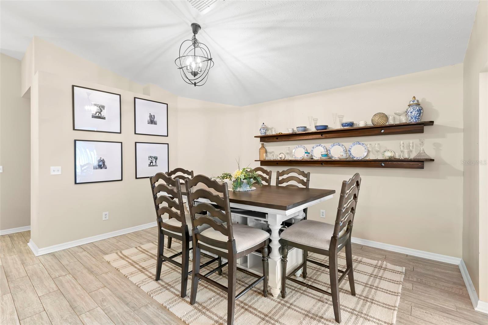 EAST LAKE ADD TO LAKE PADGETT - Residential