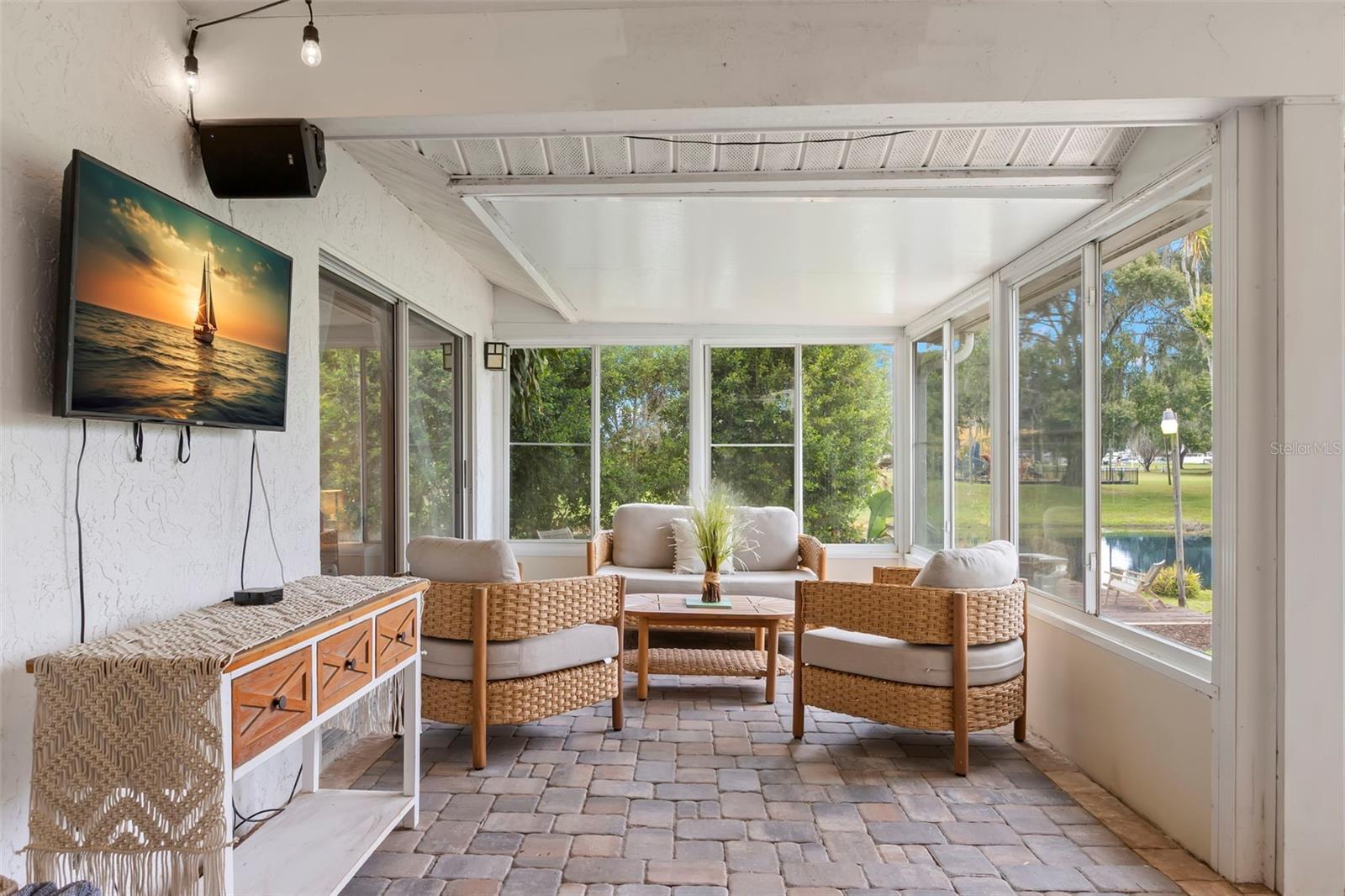 EAST LAKE ADD TO LAKE PADGETT - Residential