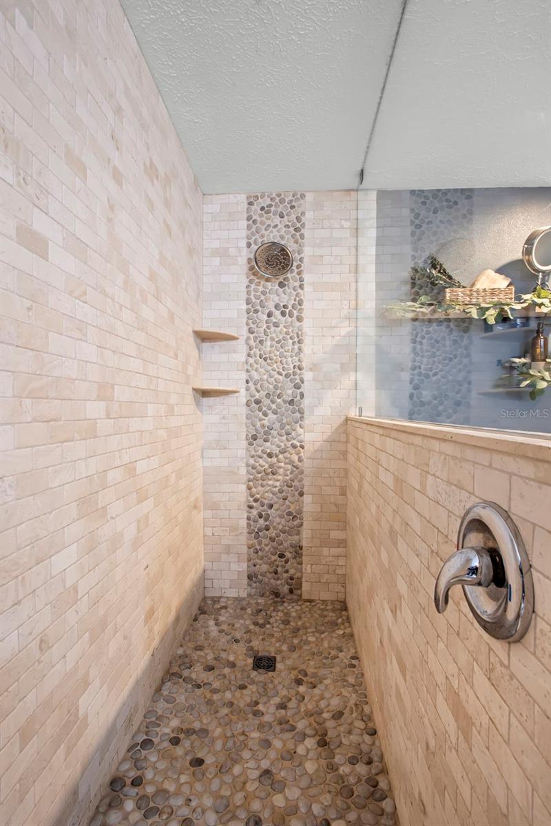 EAST LAKE ADD TO LAKE PADGETT - Residential