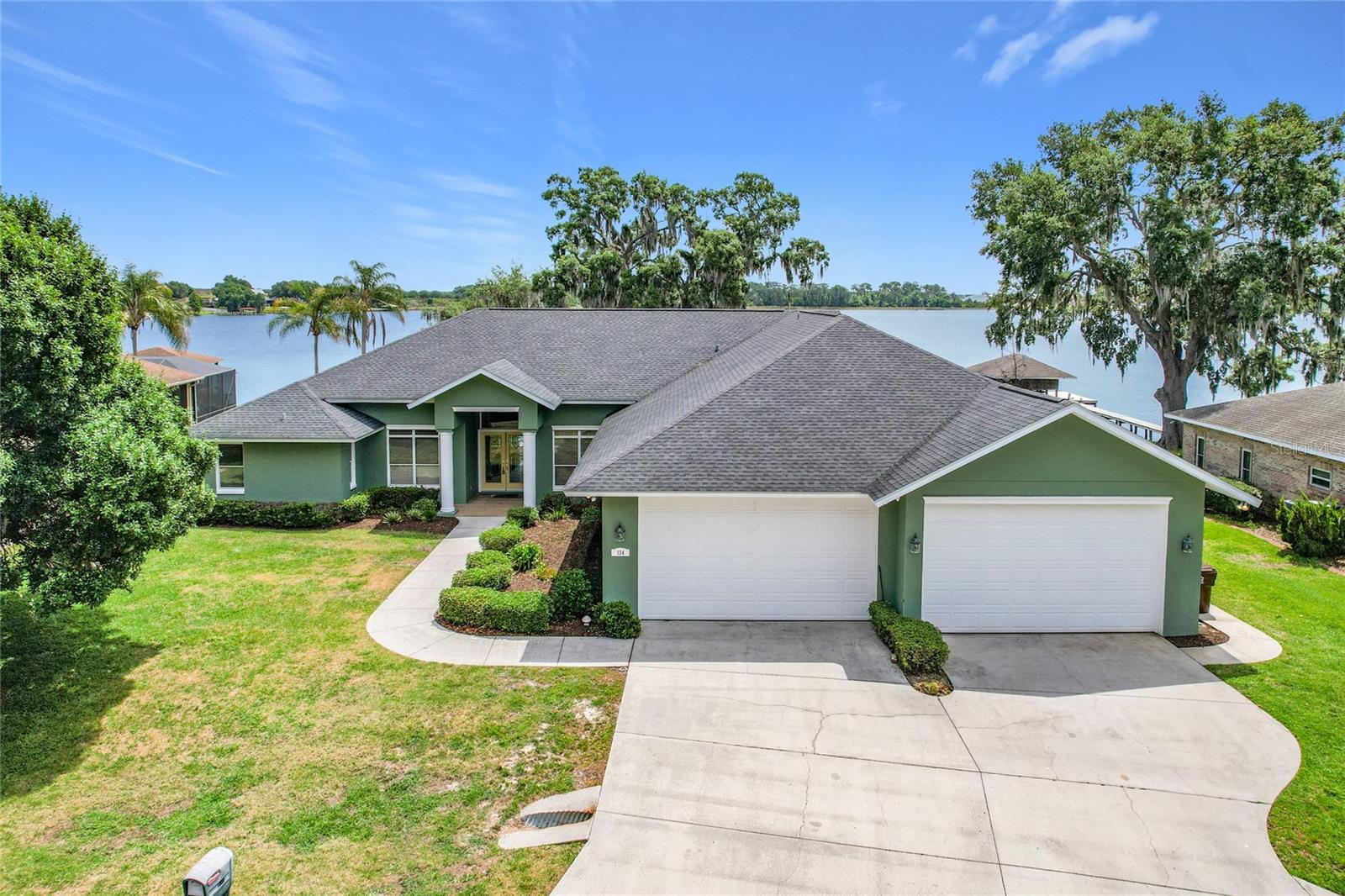 SANDY POINTE - Residential