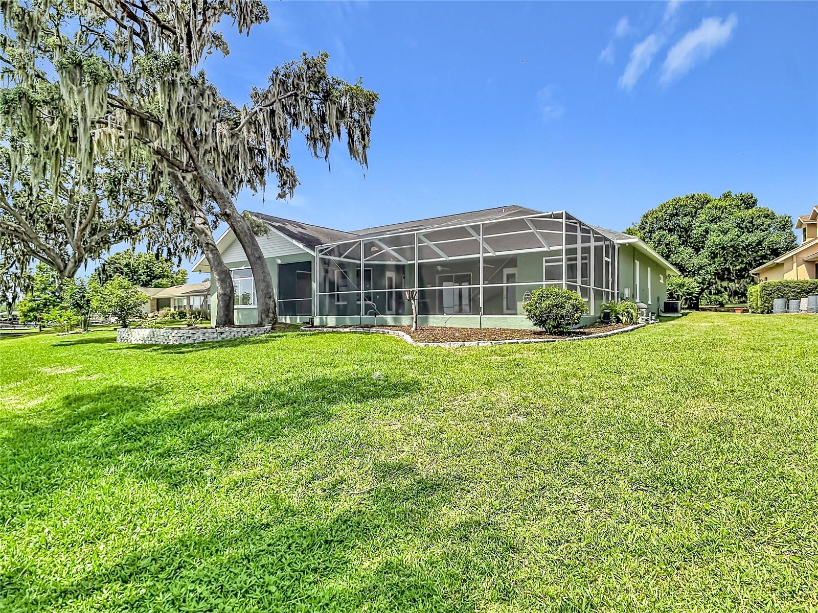SANDY POINTE - Residential