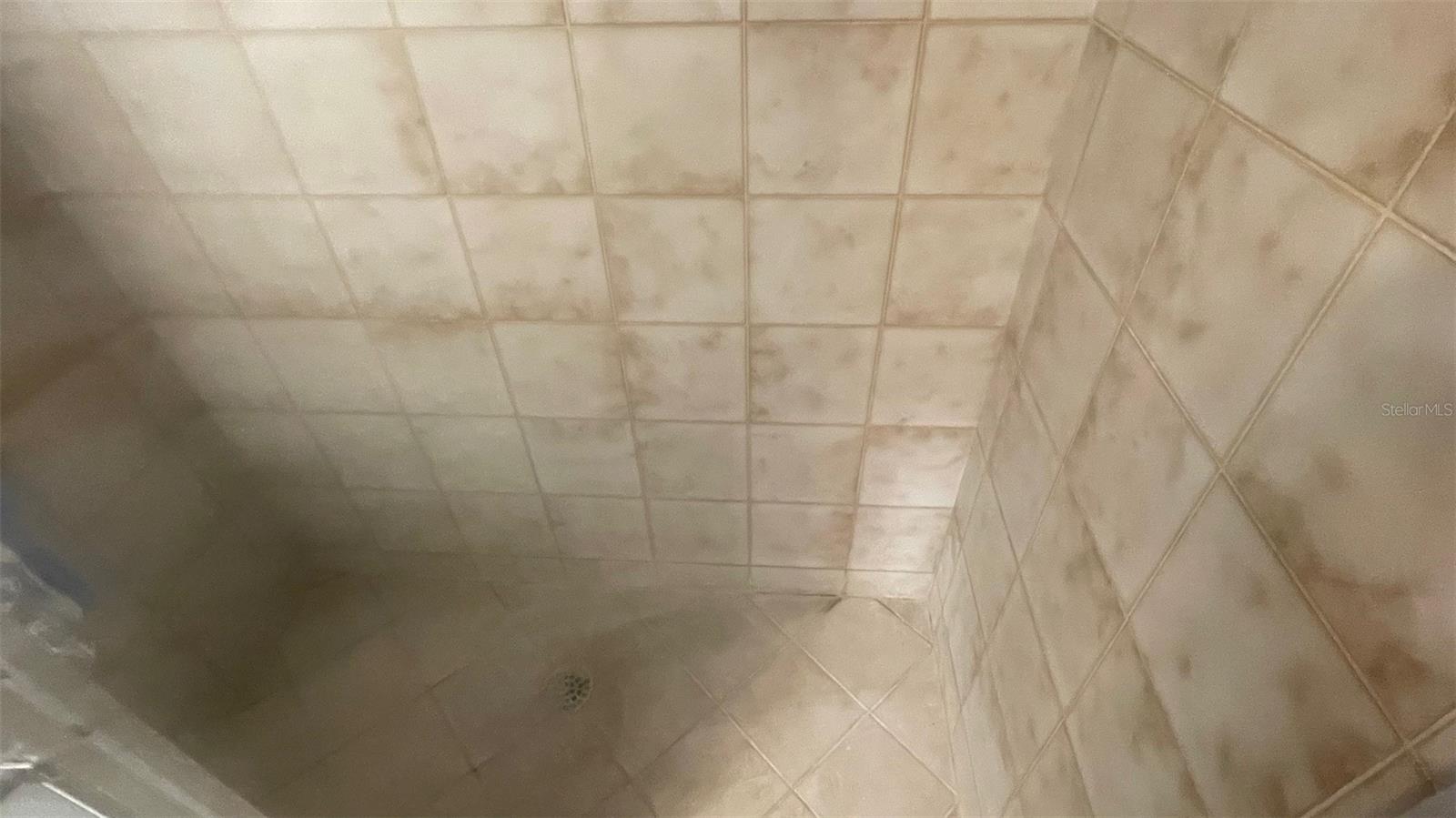 FORE ACRES NORTH 1ST ADD - Residential Lease