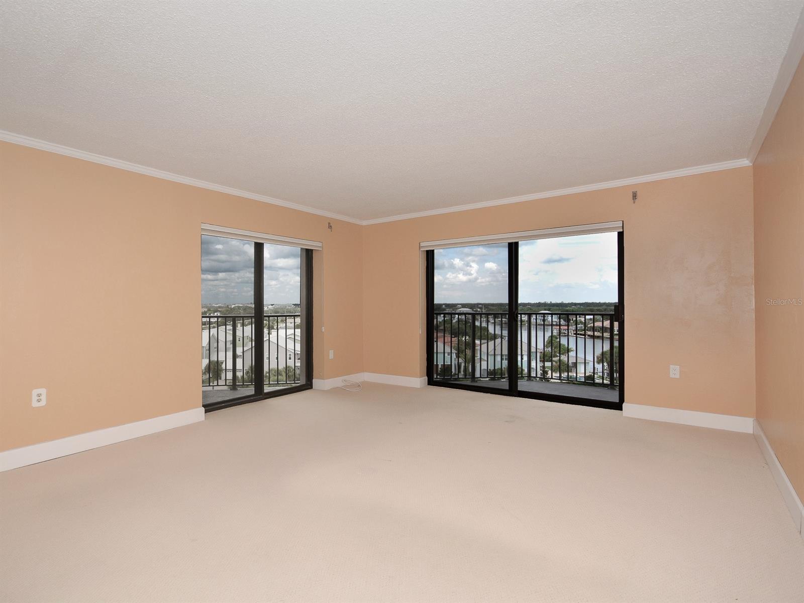 Diamond Head Point Condo - Residential