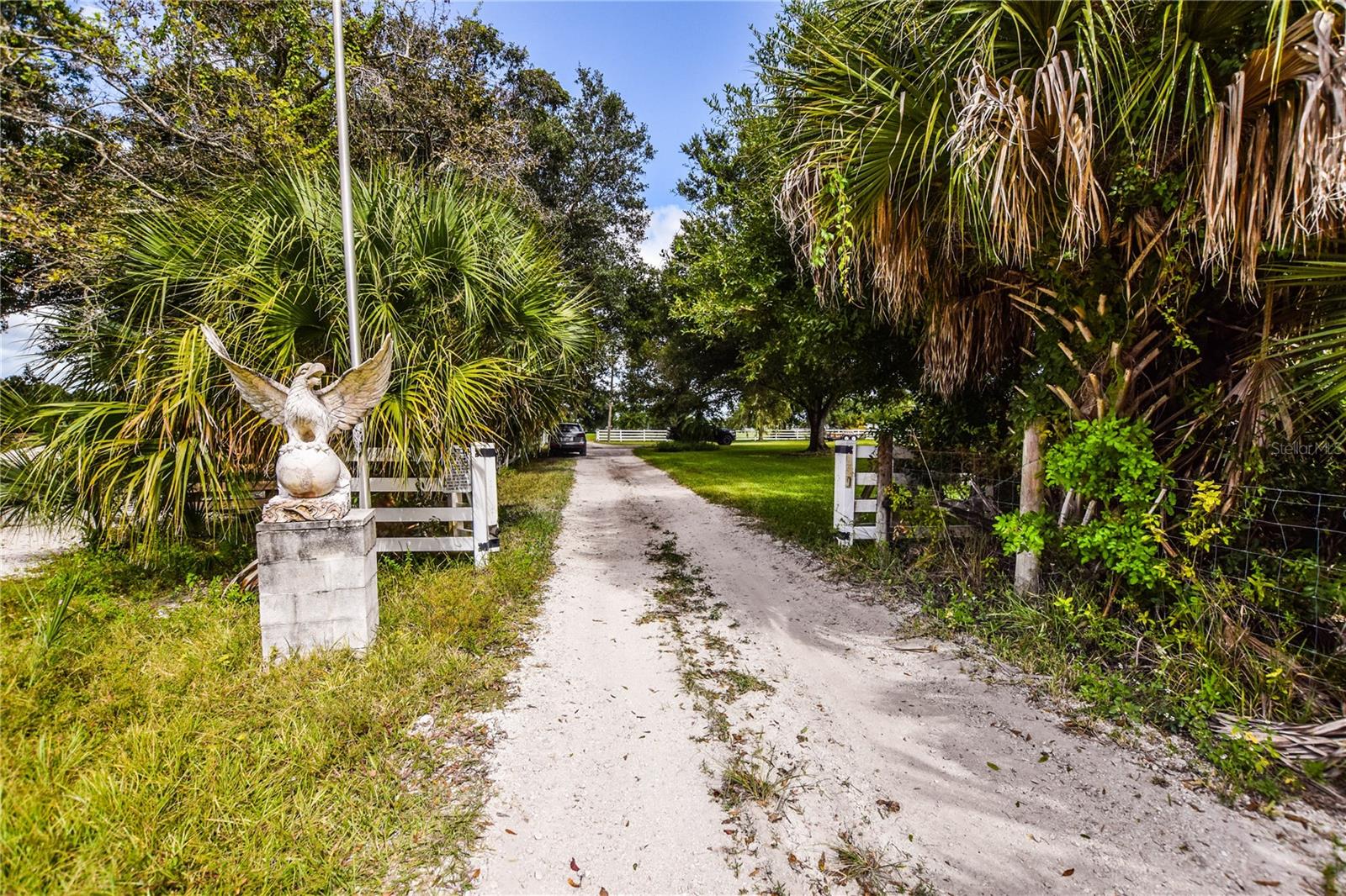 940 STONER ROAD, ENGLEWOOD, FL, 34223 1 940 STONER ROAD