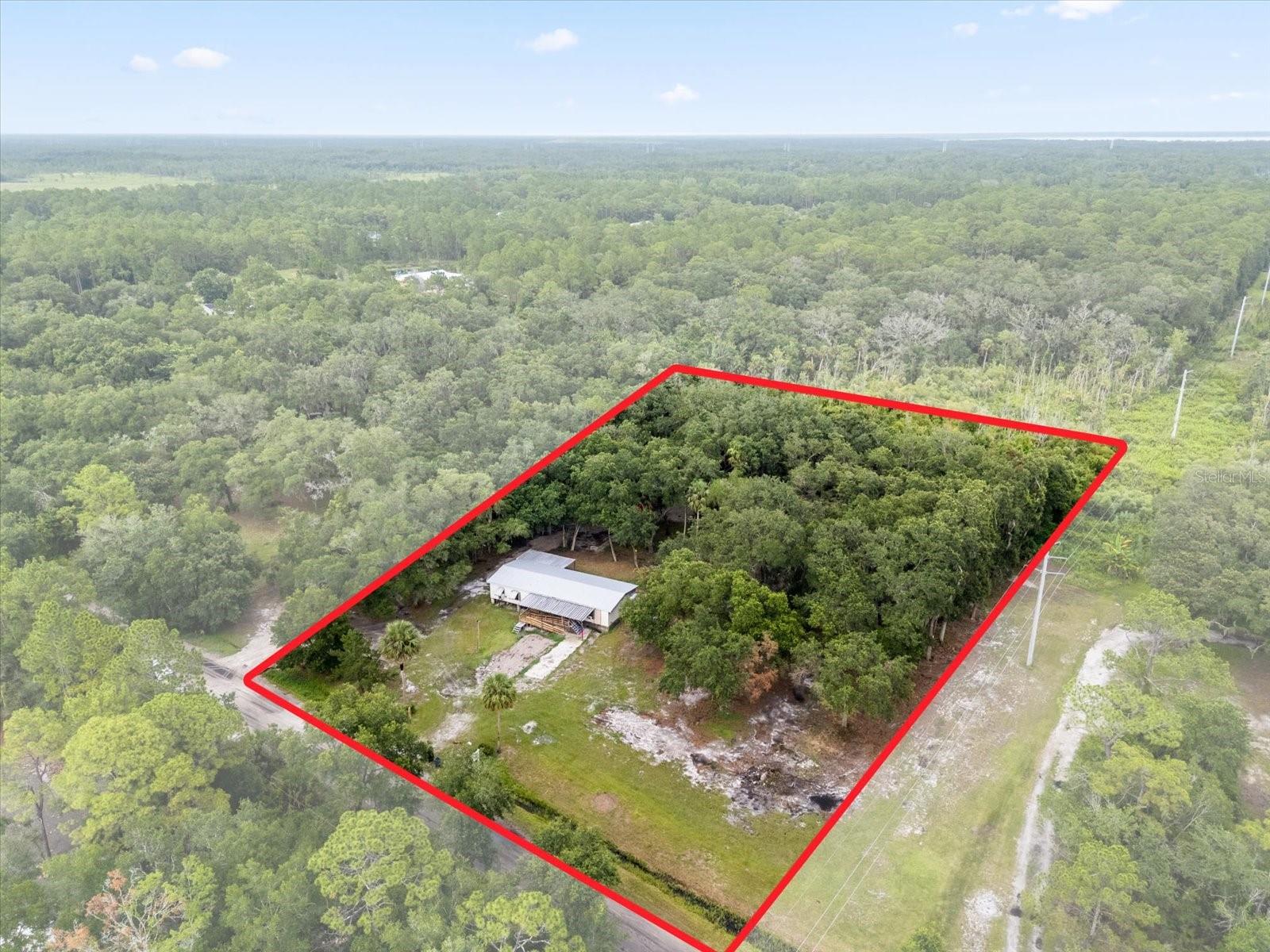 1275 ARAPAHO TRAIL