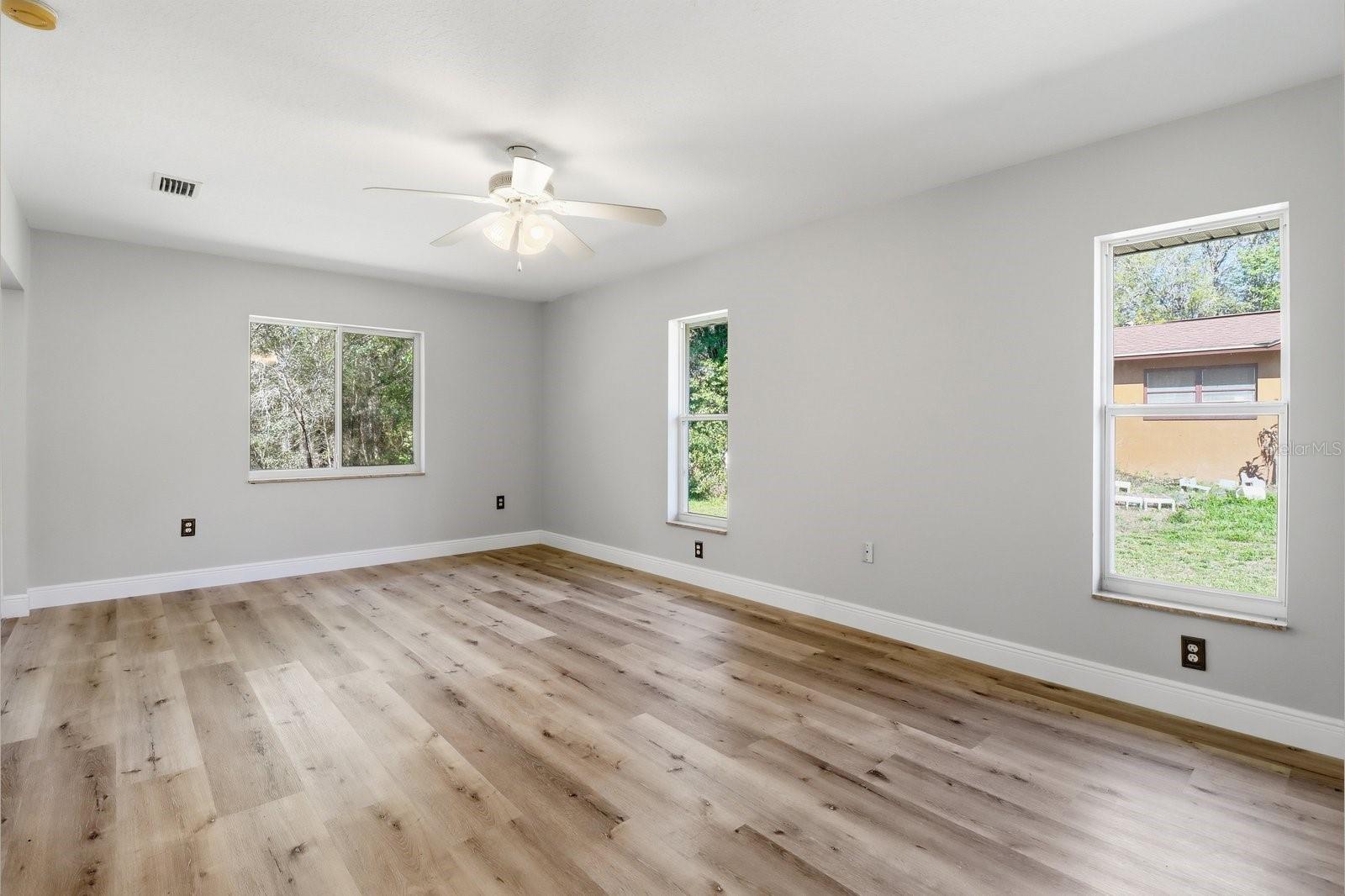 CITRUS SPGS UNIT 06 - Residential