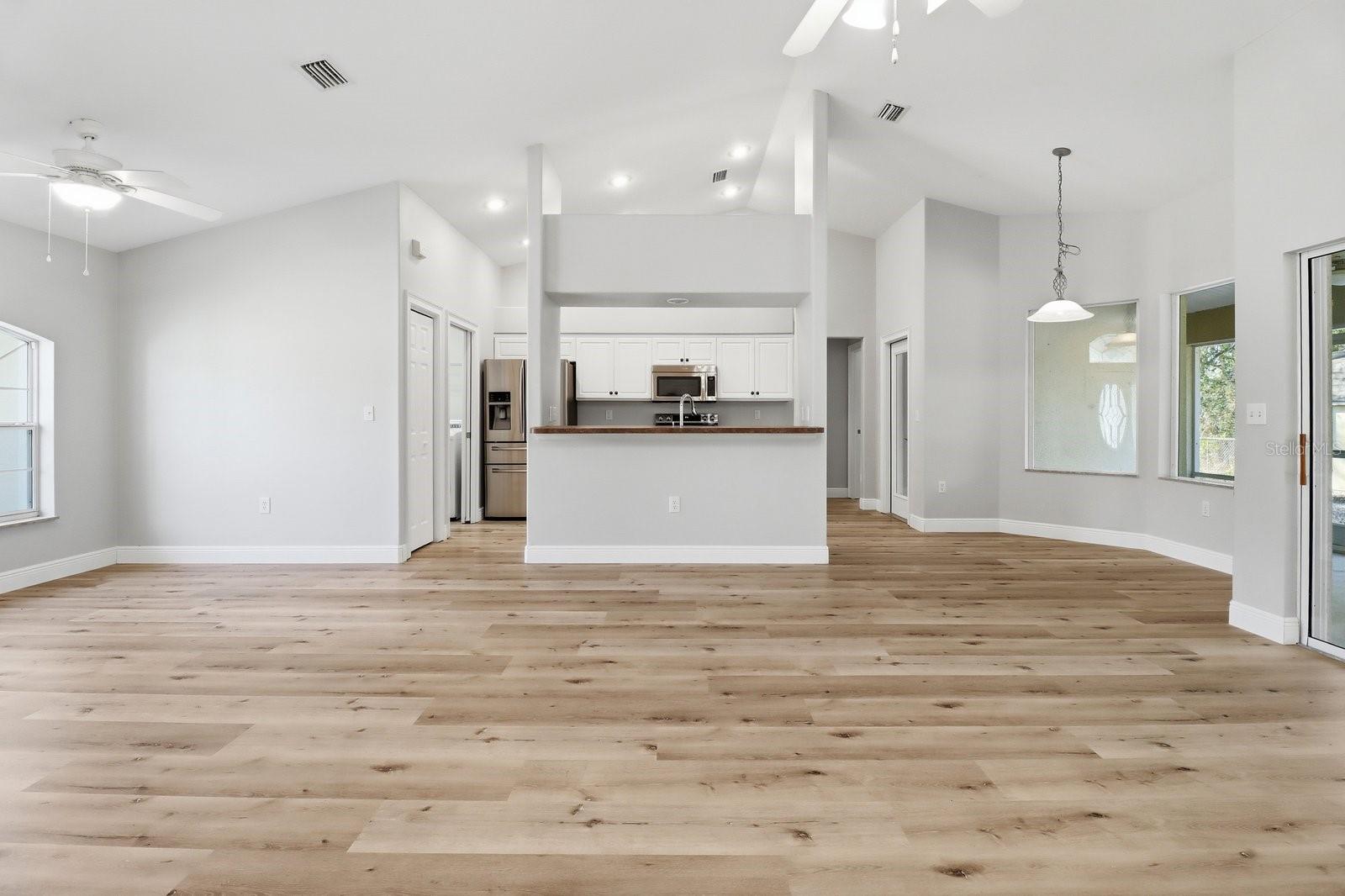 CITRUS SPGS UNIT 06 - Residential