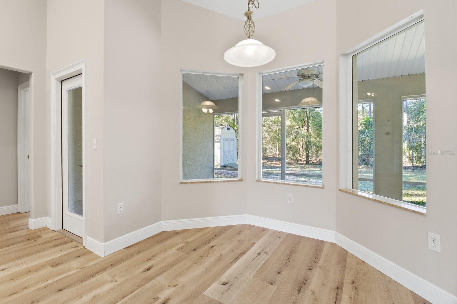 CITRUS SPGS UNIT 06 - Residential