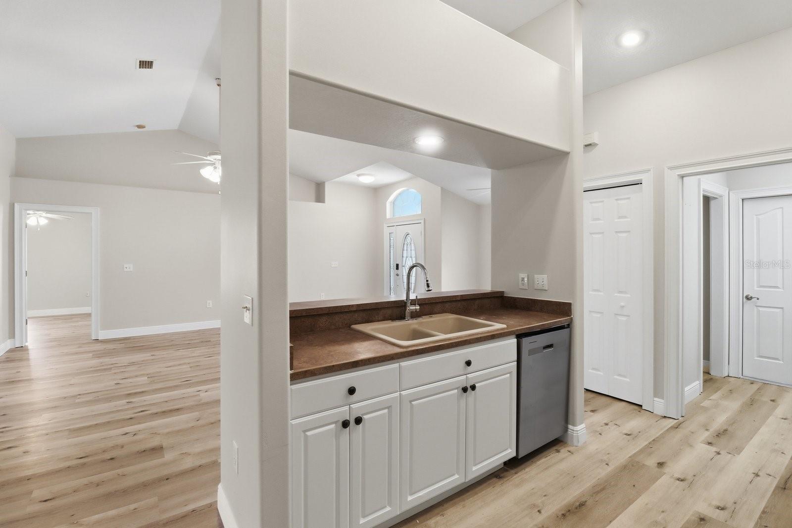 CITRUS SPGS UNIT 06 - Residential