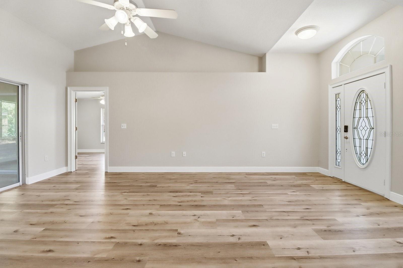 CITRUS SPGS UNIT 06 - Residential