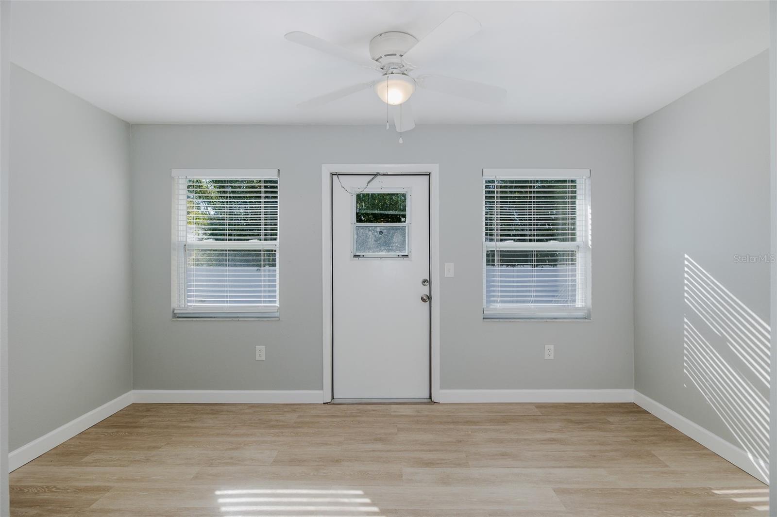 ALOHA GARDENS - Residential