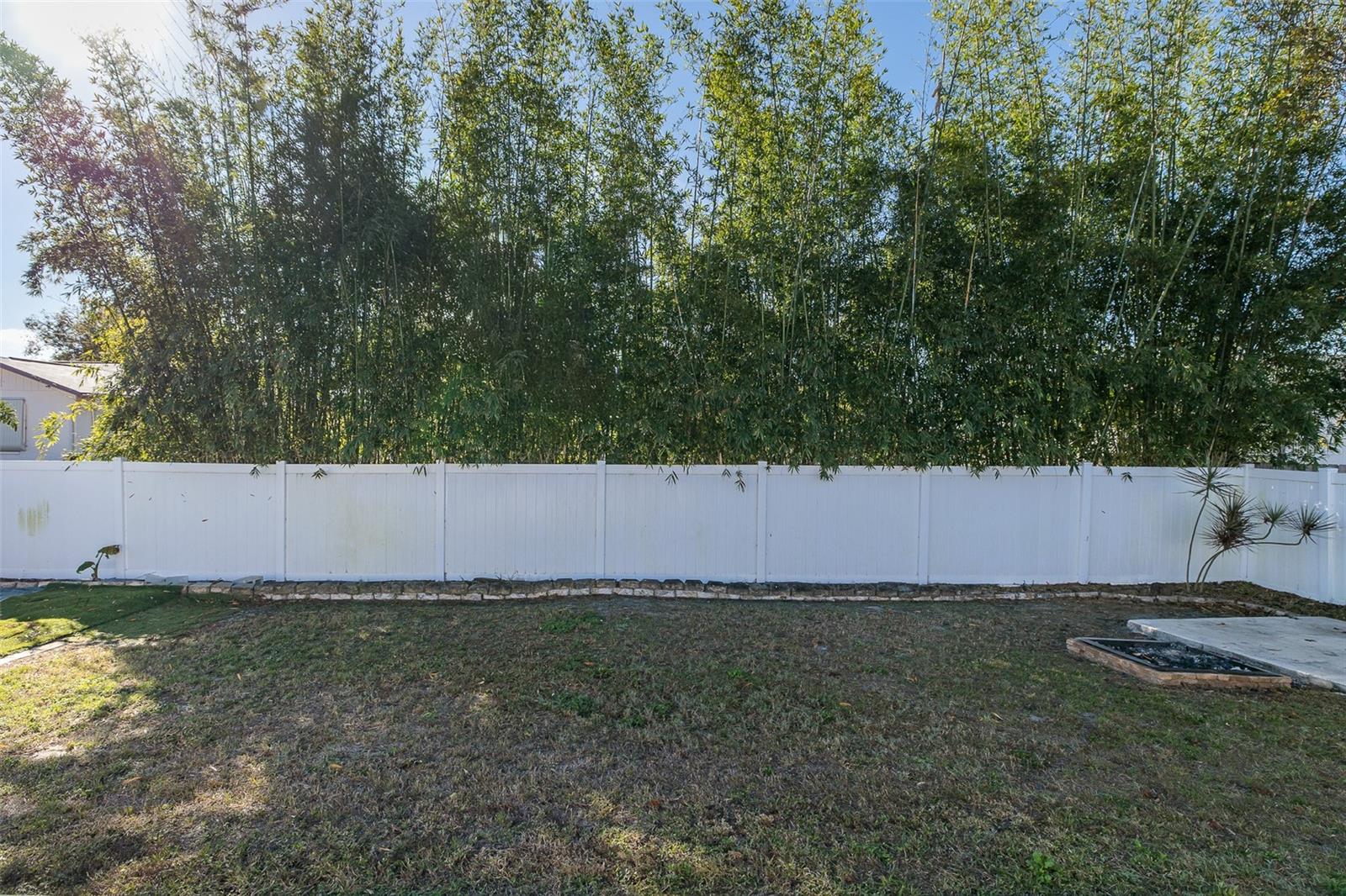 ALOHA GARDENS - Residential