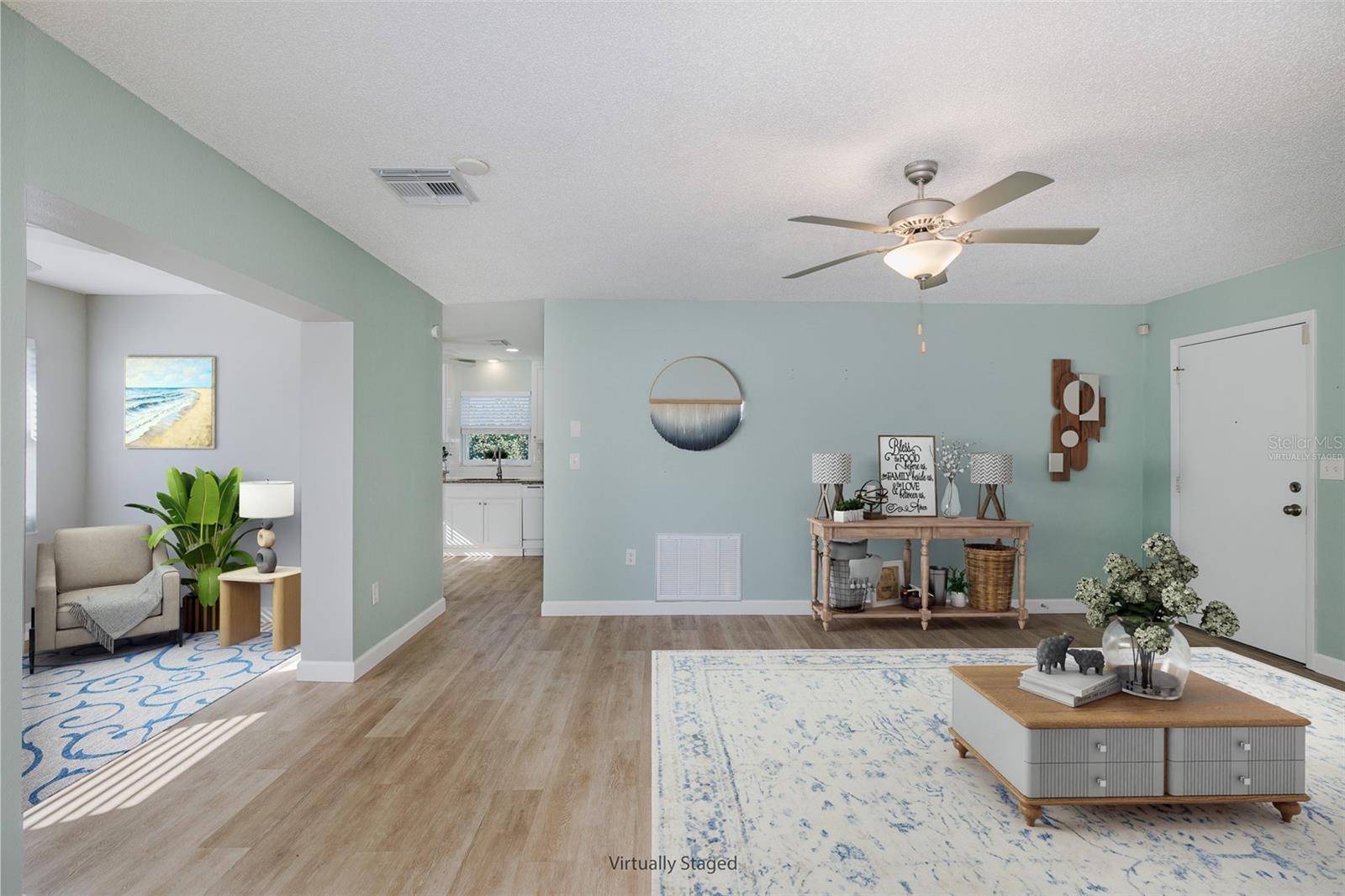 ALOHA GARDENS - Residential