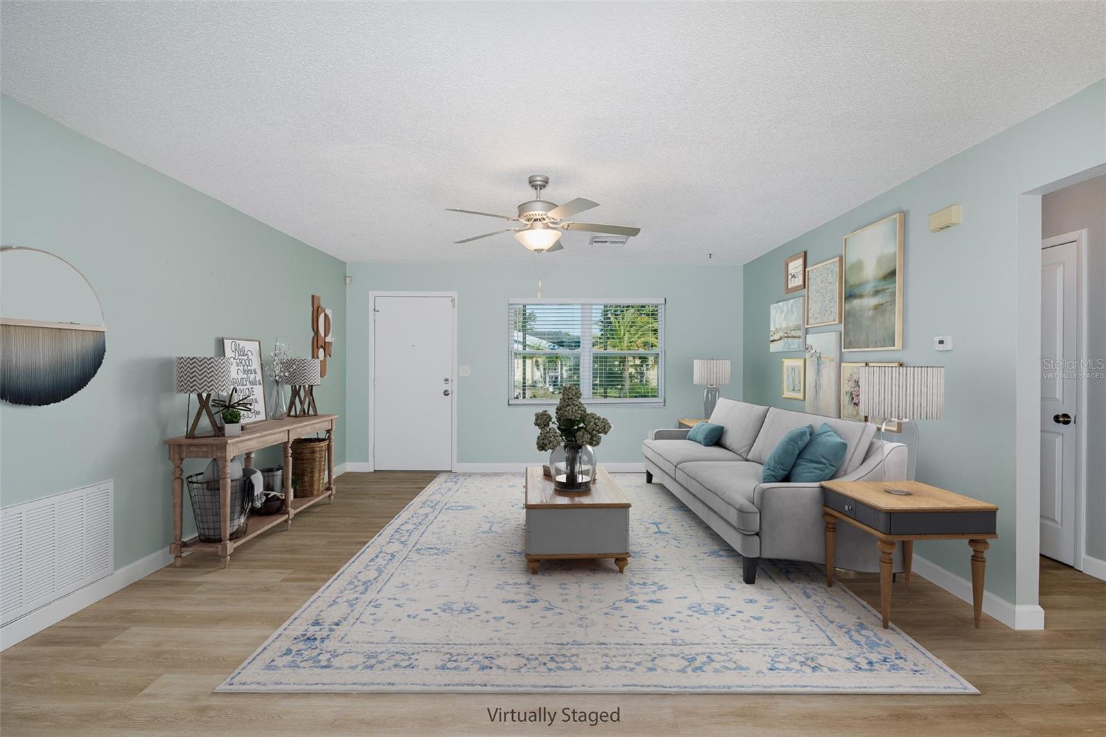 ALOHA GARDENS - Residential