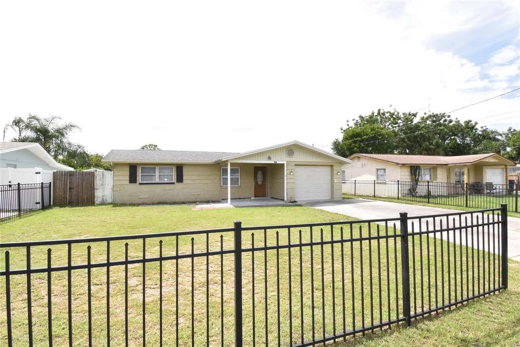 Photo of 11025 Pickering Lane, Port Richey, FL 34668 (MLS # C7529896)