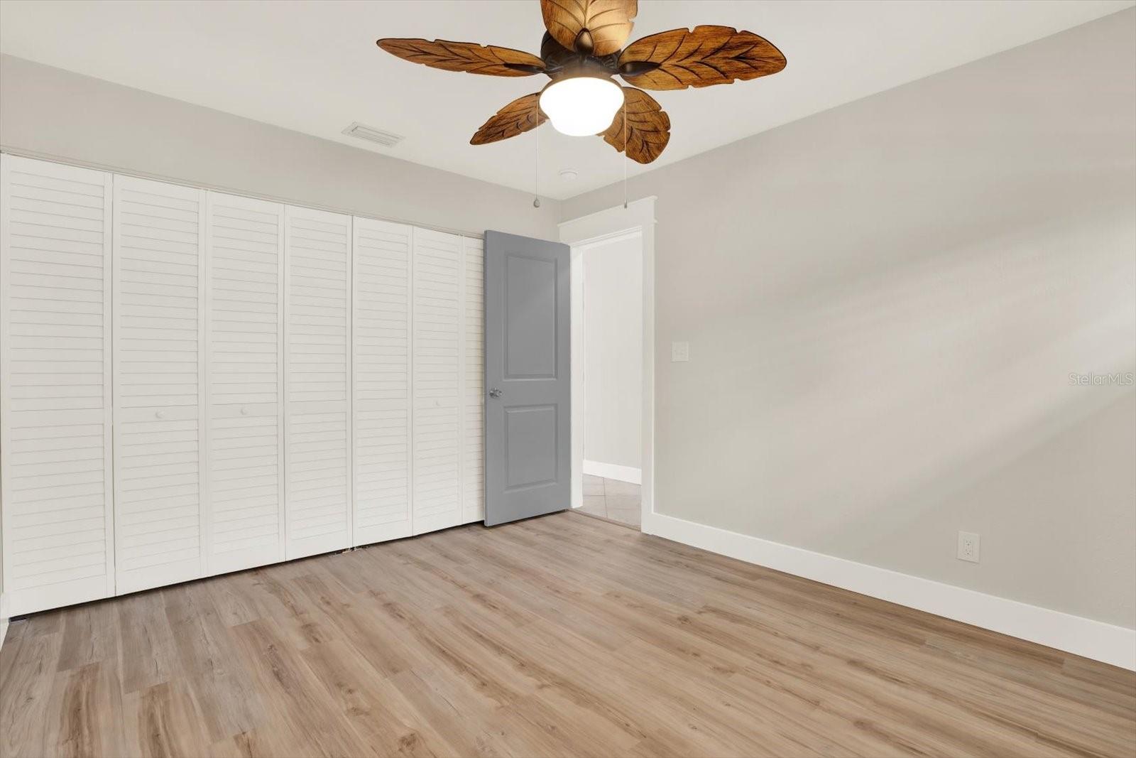 OAKHURST SHORES 3RD ADD - Residential