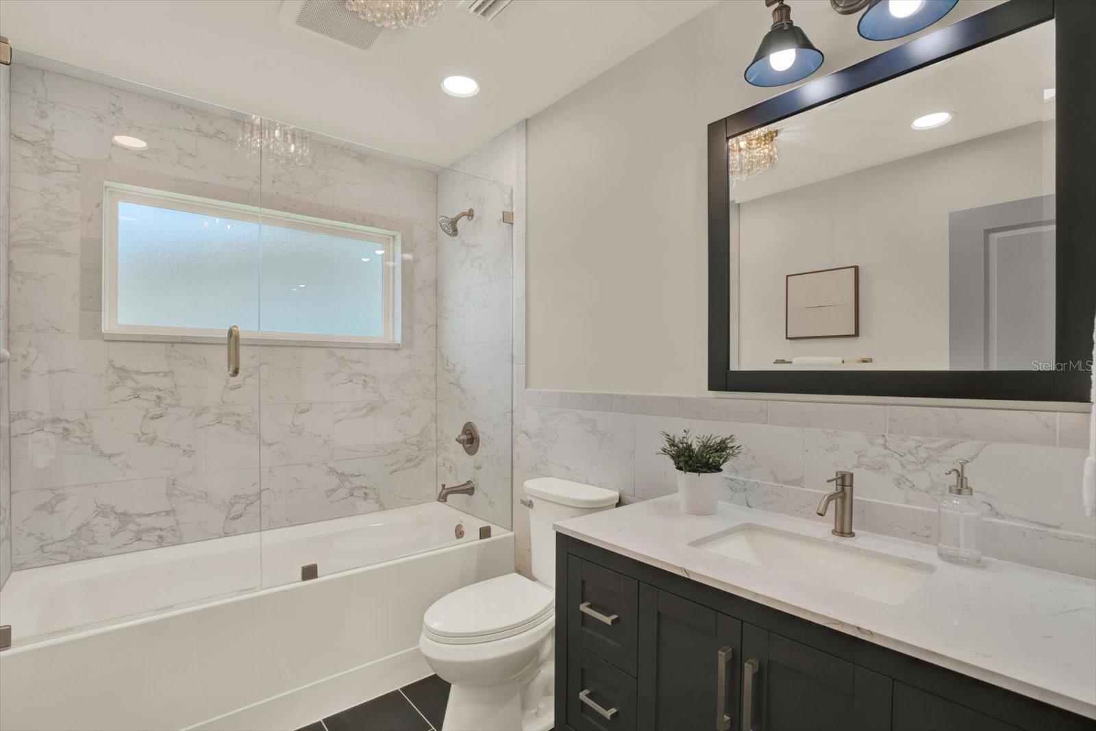 OAKHURST SHORES 3RD ADD - Residential