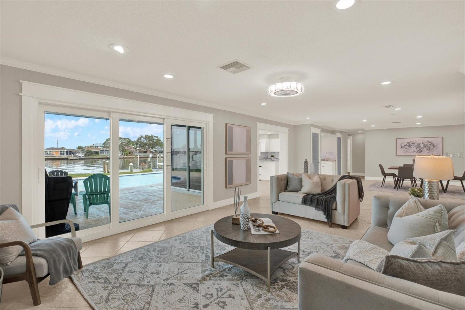 5648 BAYVIEW DRIVE